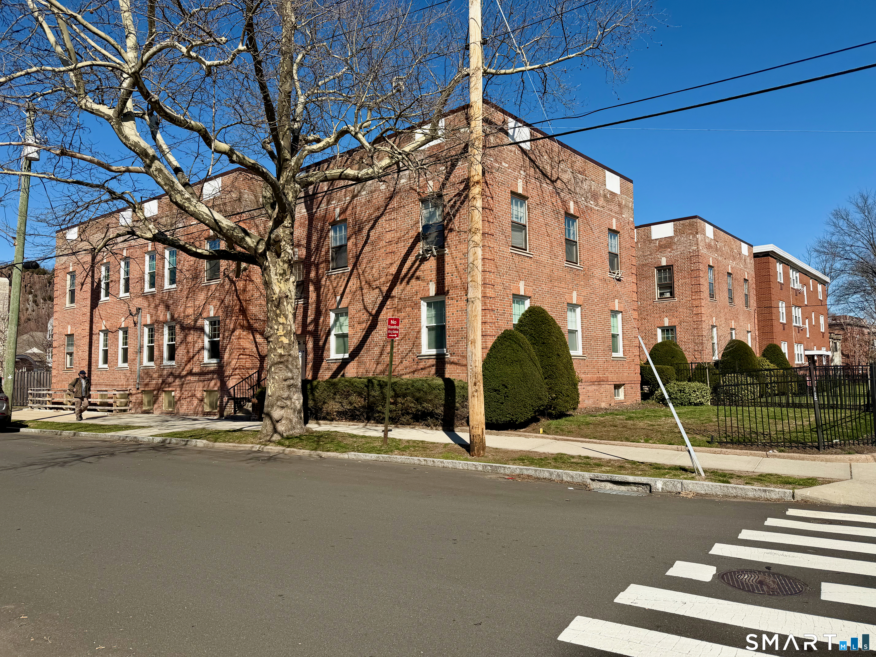 165 Fountain APT A1 Street