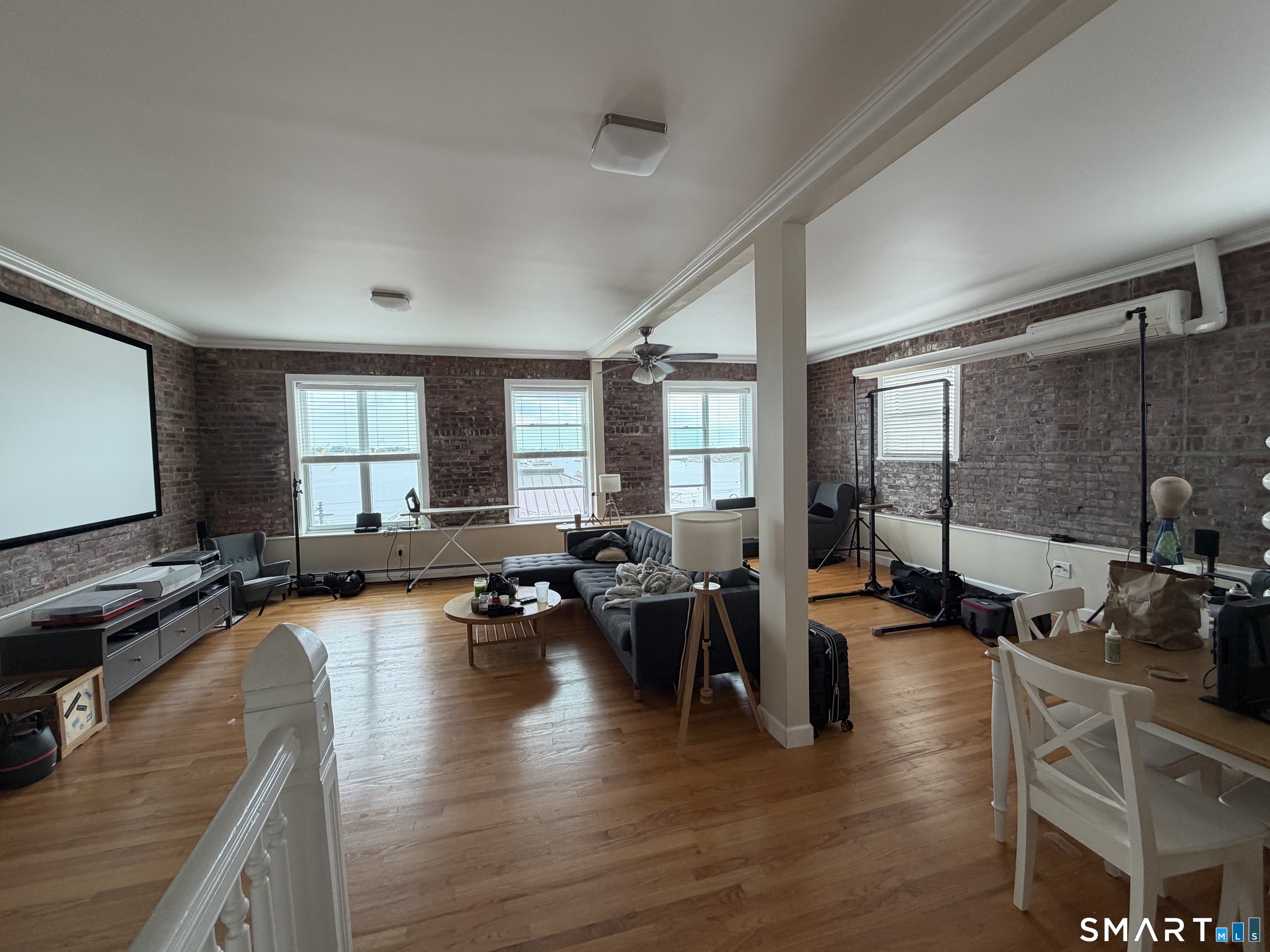 153 Bank Street Property Photo 4
