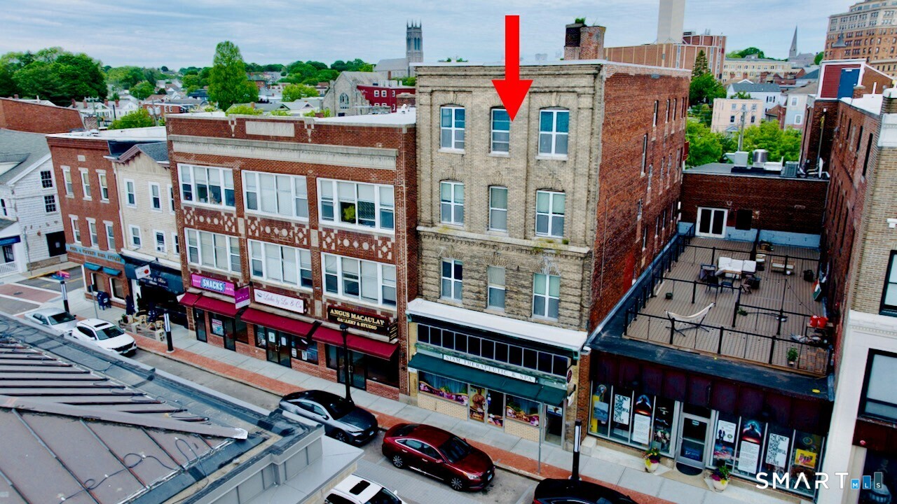 147 Bank Street Property Photo 1