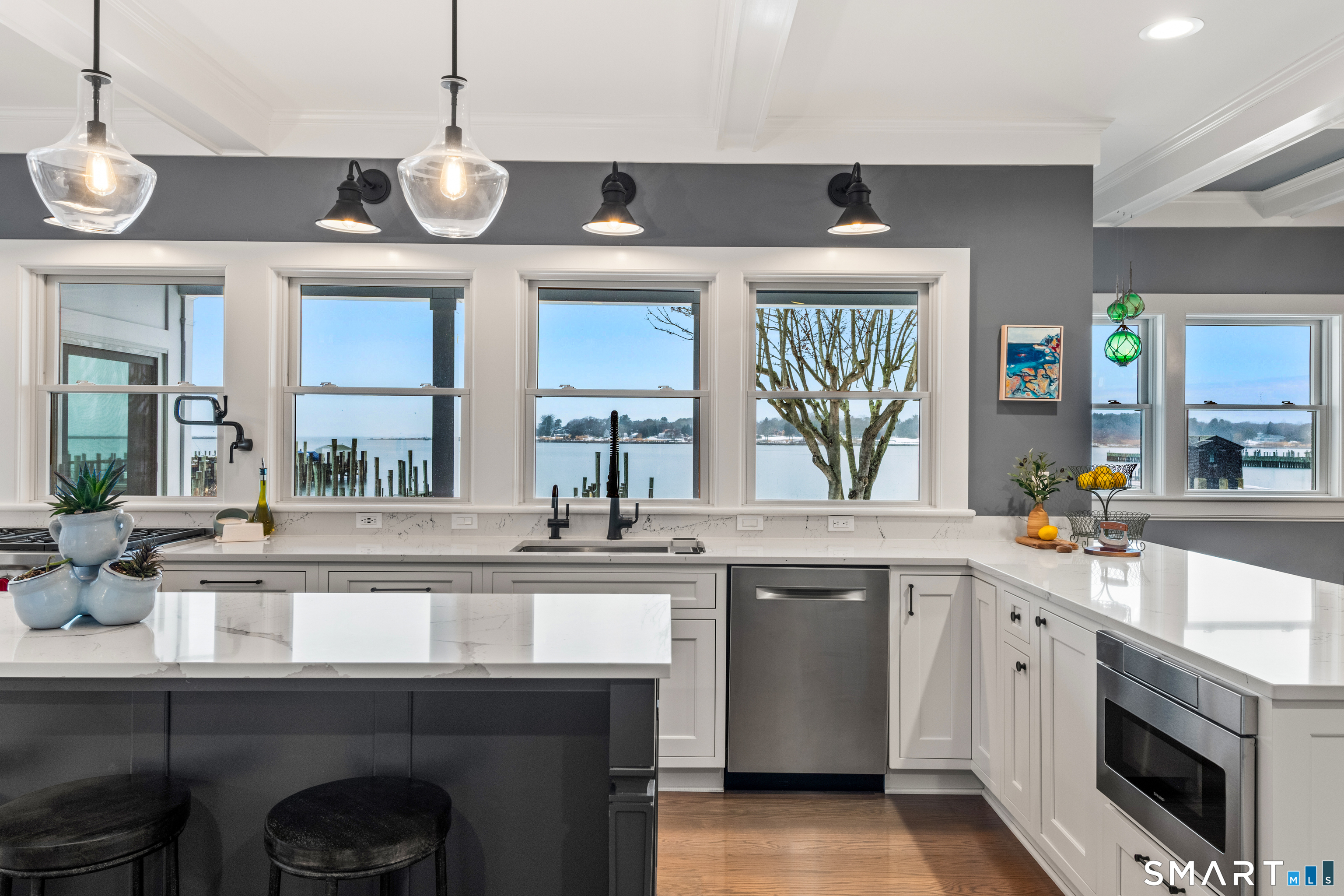 88 Water Street Property Photo 14