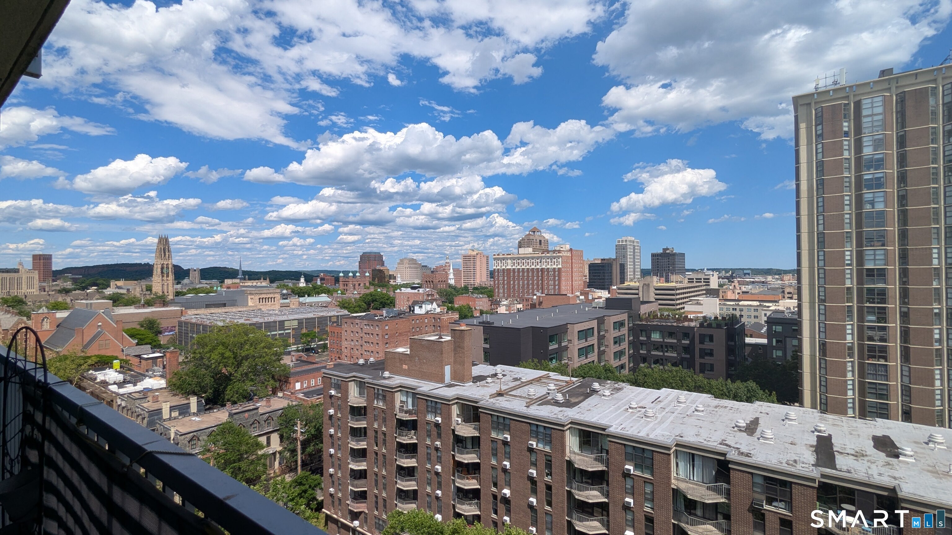 100 York 15m Street Property Photo 1