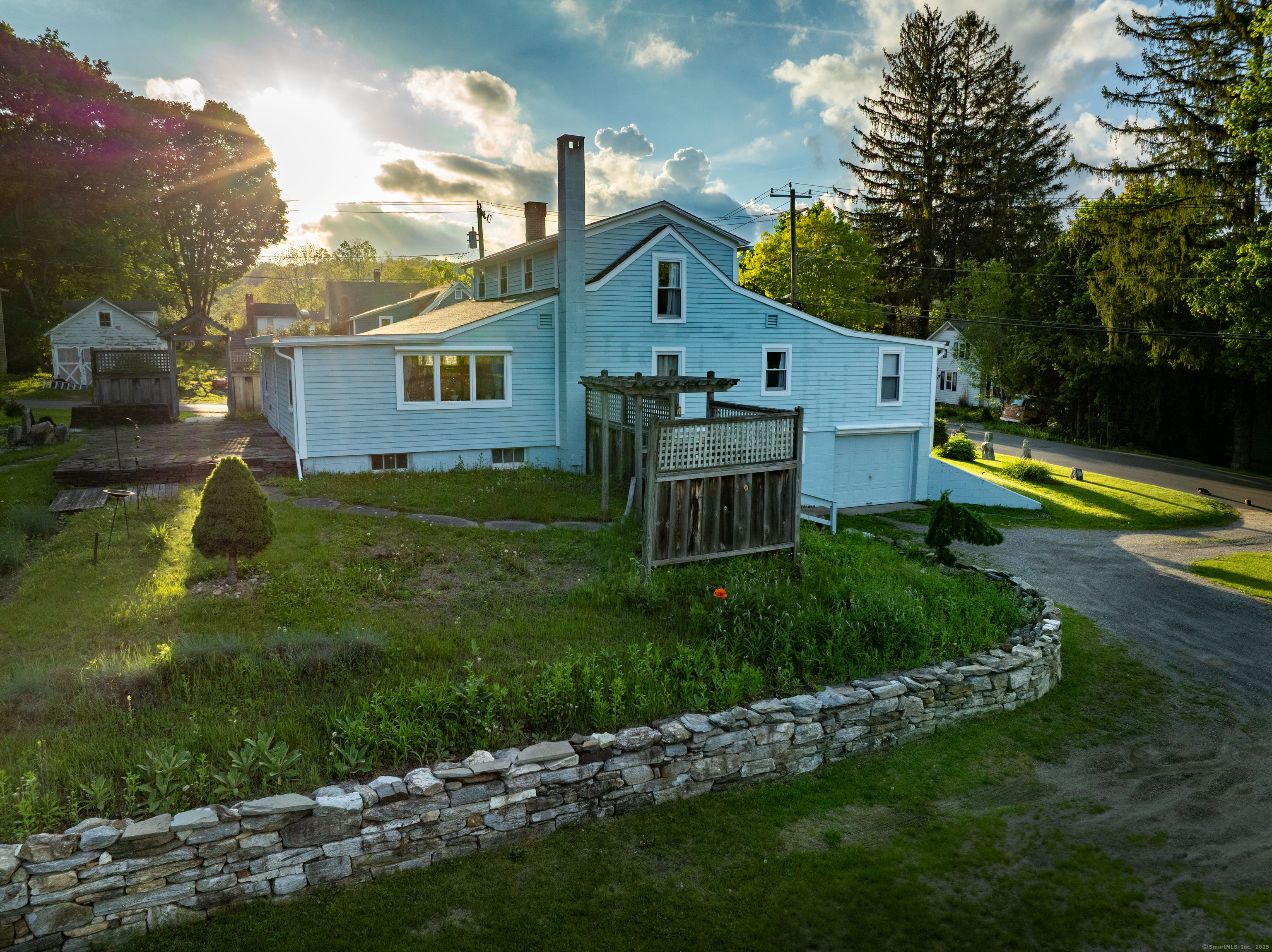 2 Perry Street Property Photo 1