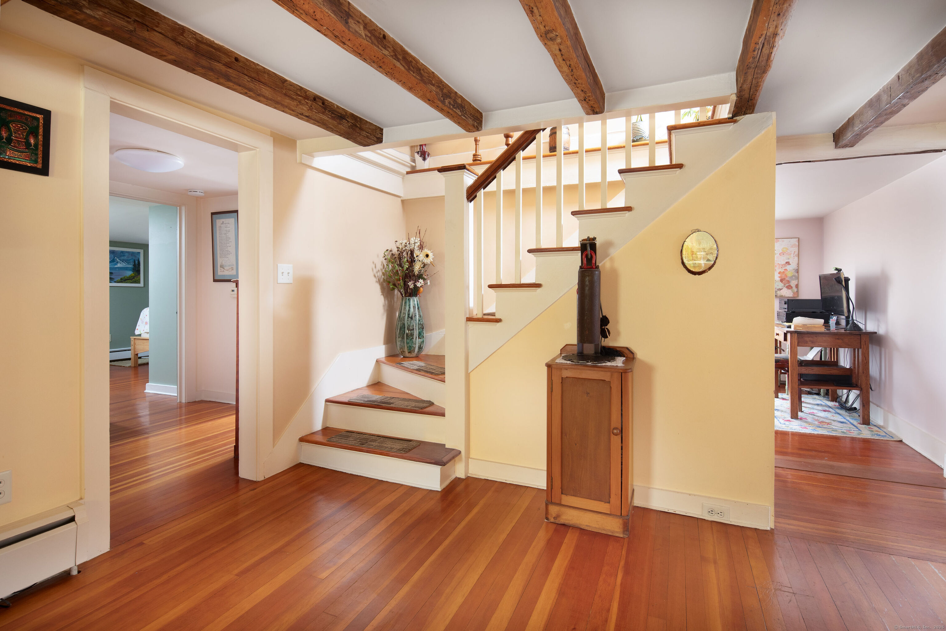 2 Perry Street Property Photo 18