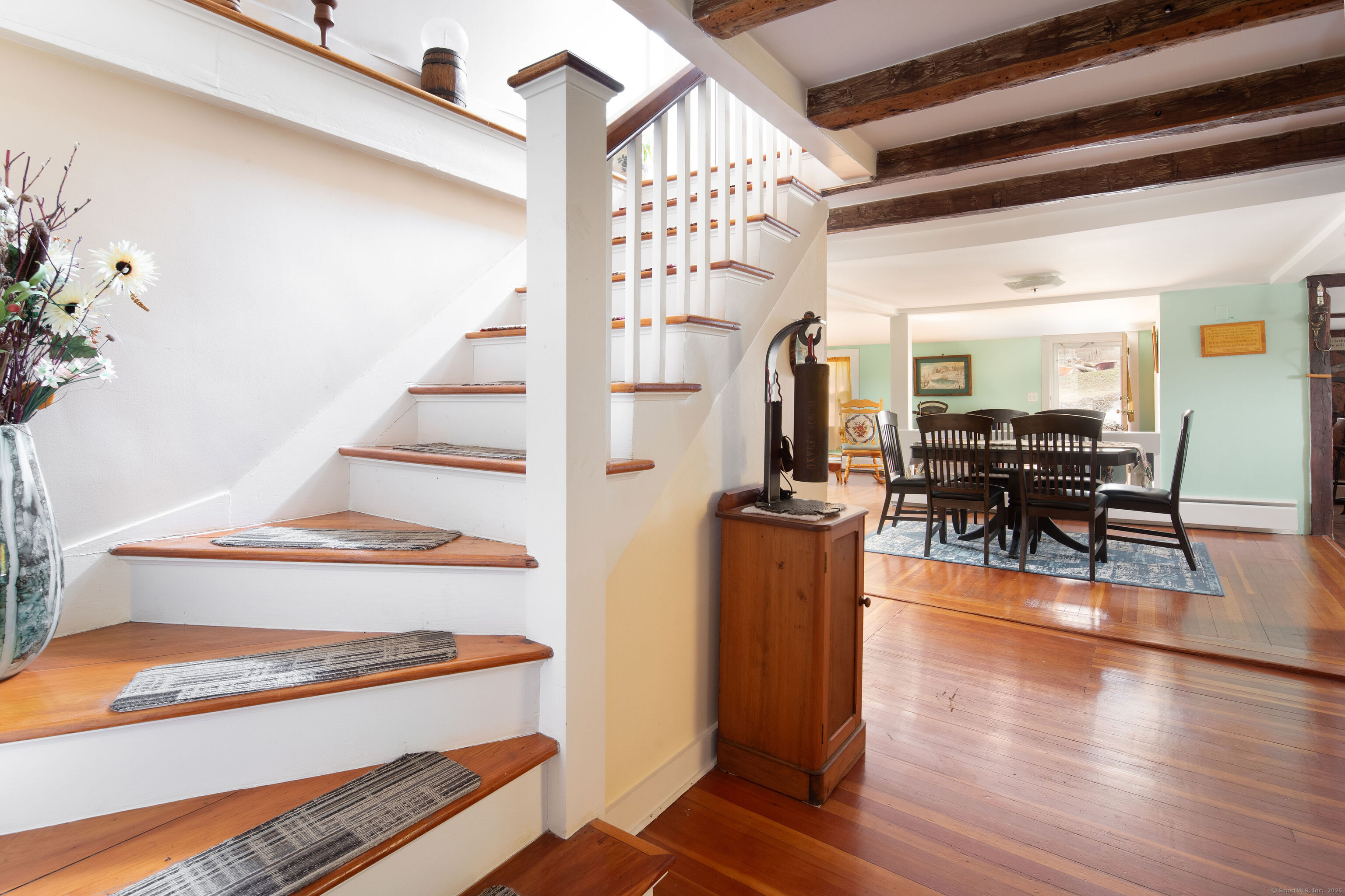 2 Perry Street Property Photo 24