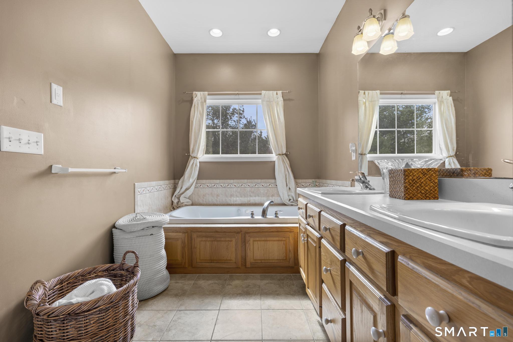 16 Larkey Road Property Photo 12