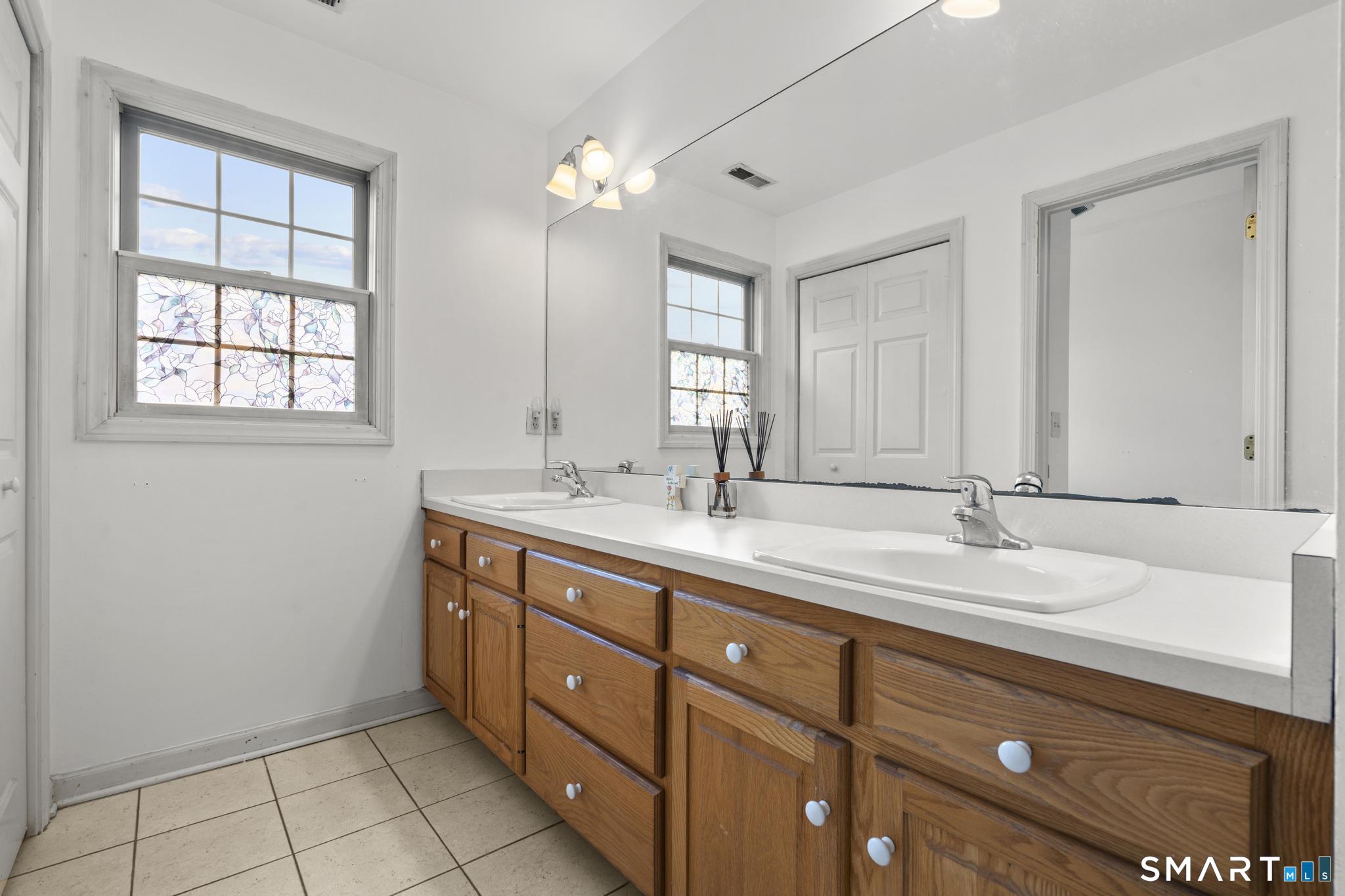 16 Larkey Road Property Photo 29