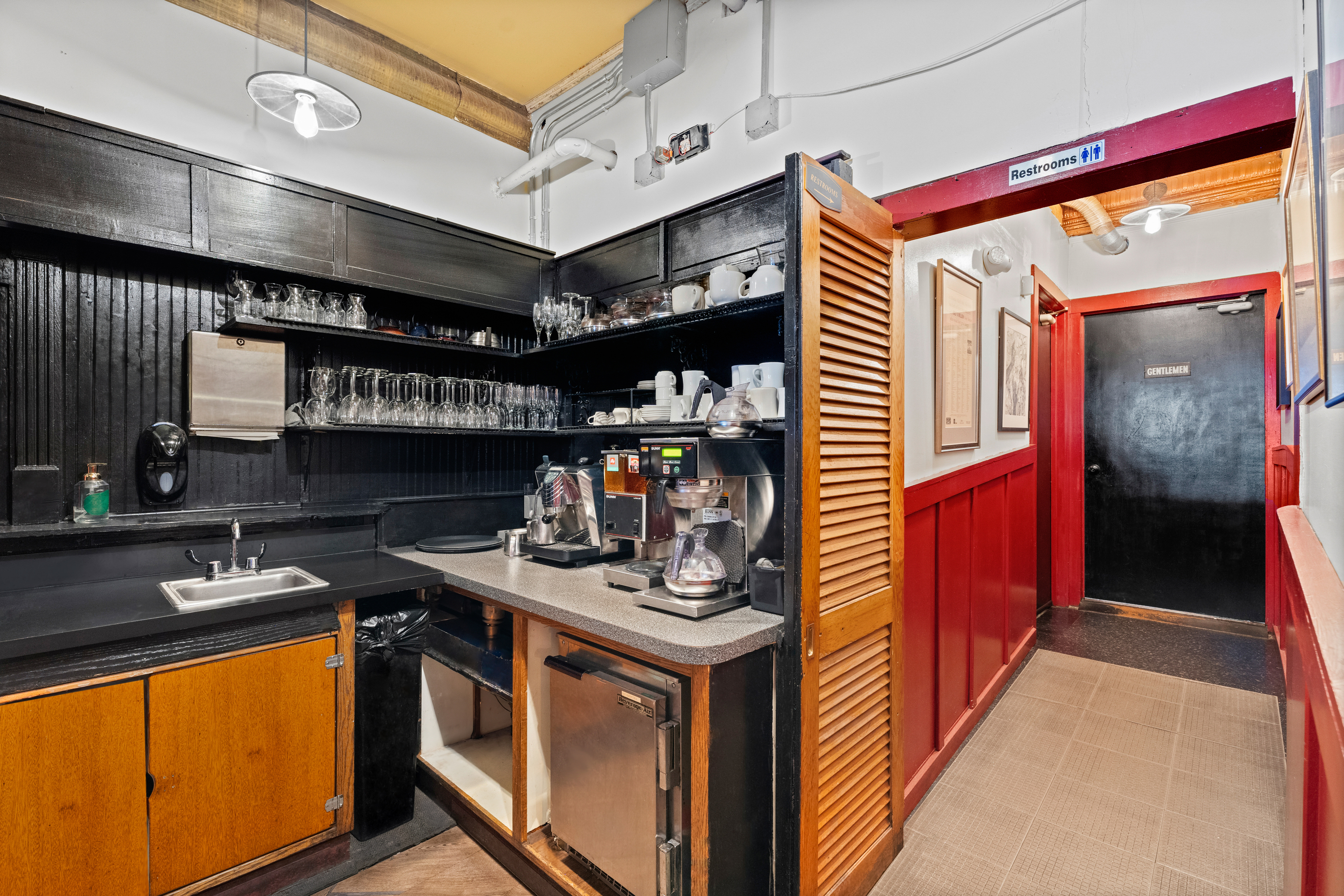 143 Water Street Property Photo 25