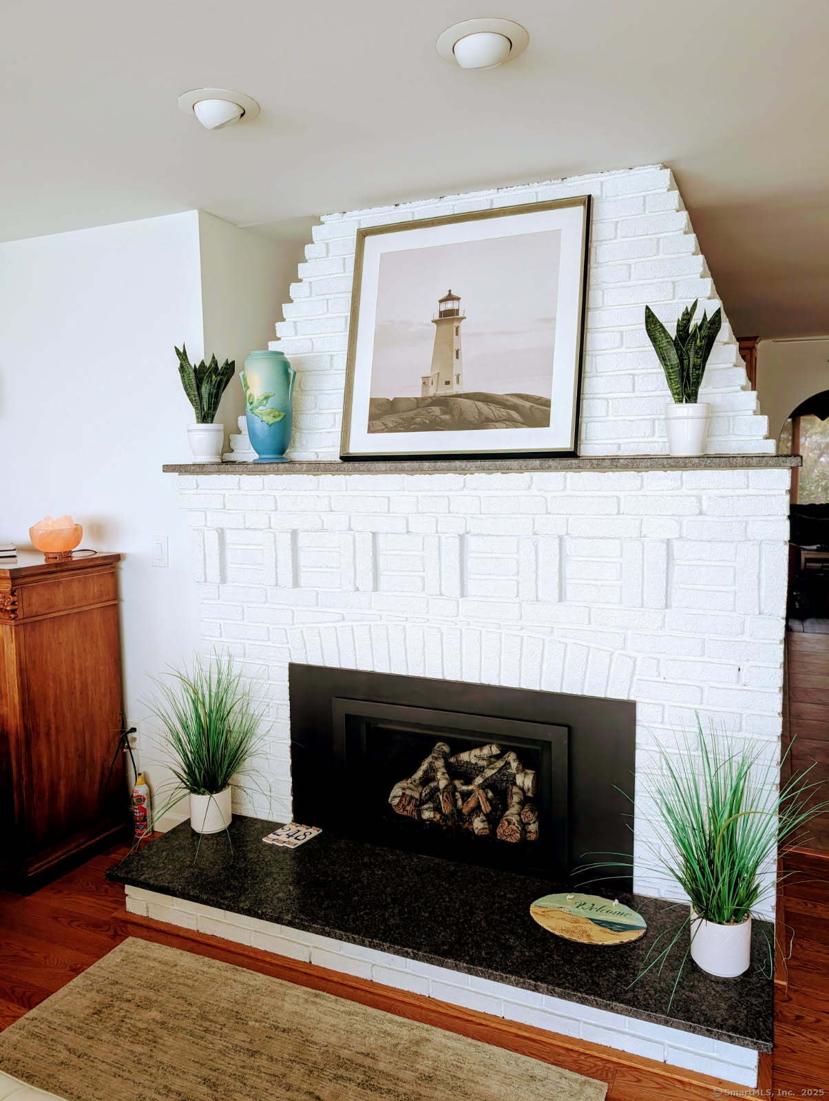 248 Cosey Beach Avenue Property Photo 21