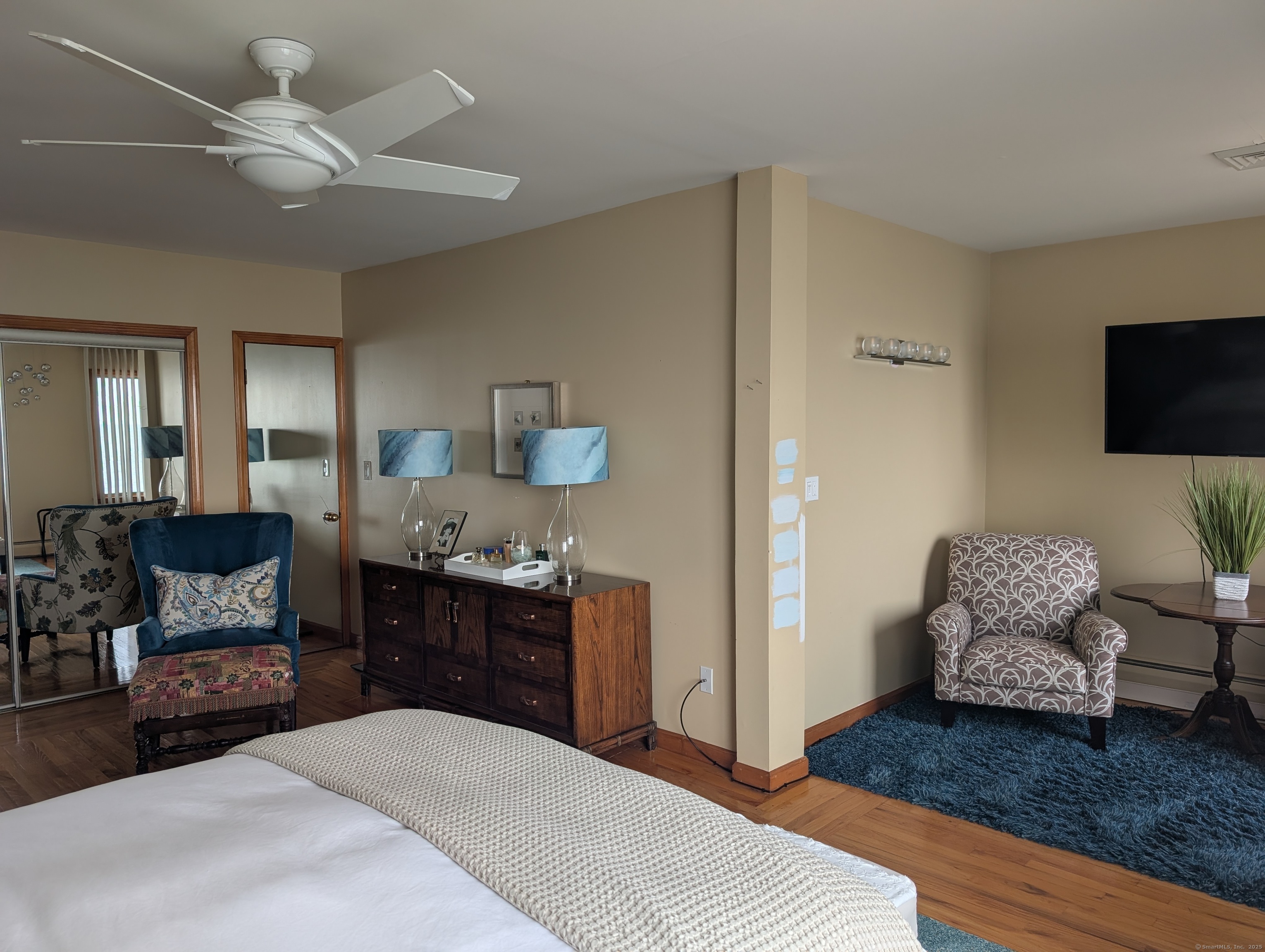 248 Cosey Beach Avenue Property Photo 27