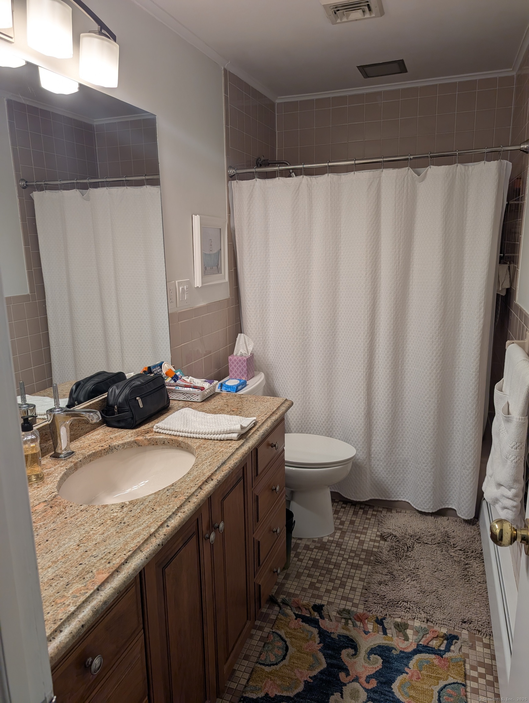 248 Cosey Beach Avenue Property Photo 33
