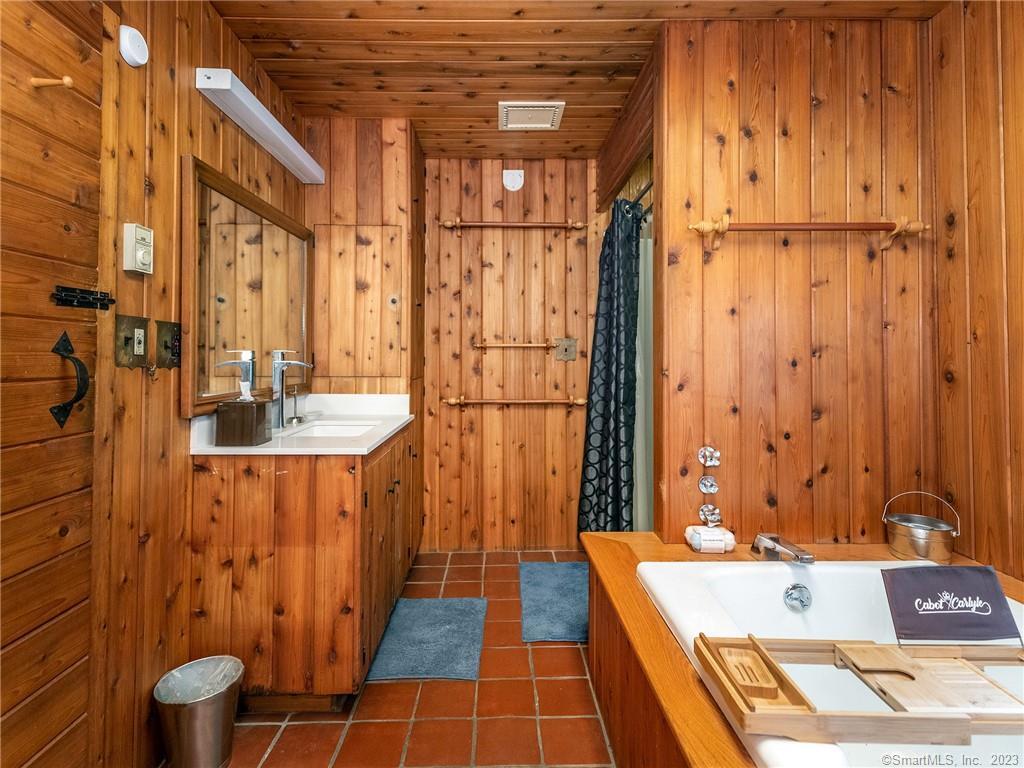 23 Cornwall Road Property Photo 26
