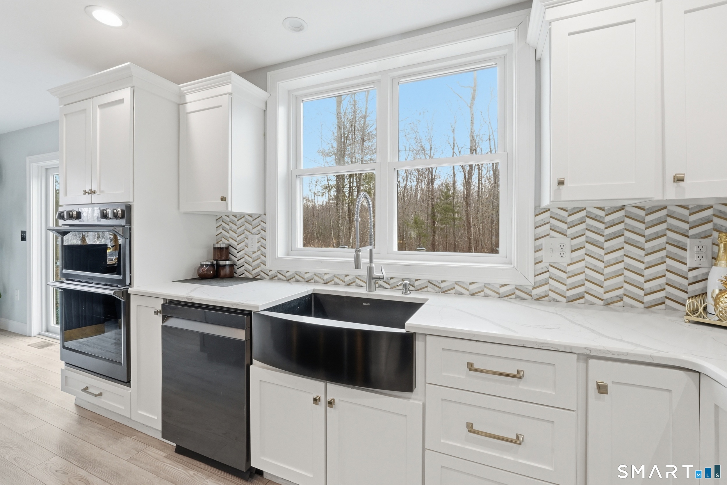 38 Madison Avenue Property Photo 13