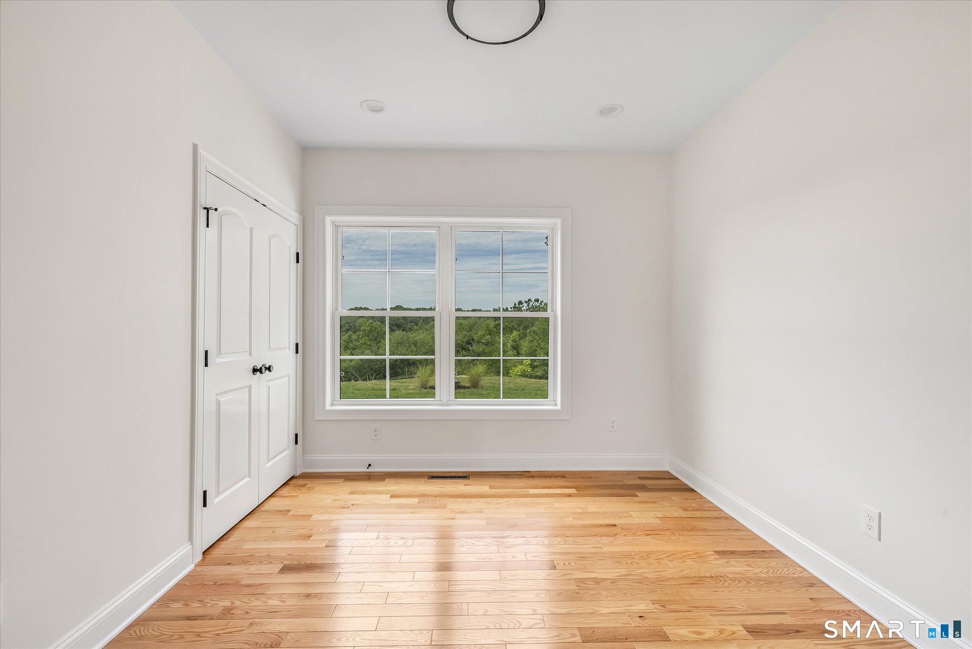 20 Hunting Ridge Road Property Photo 19