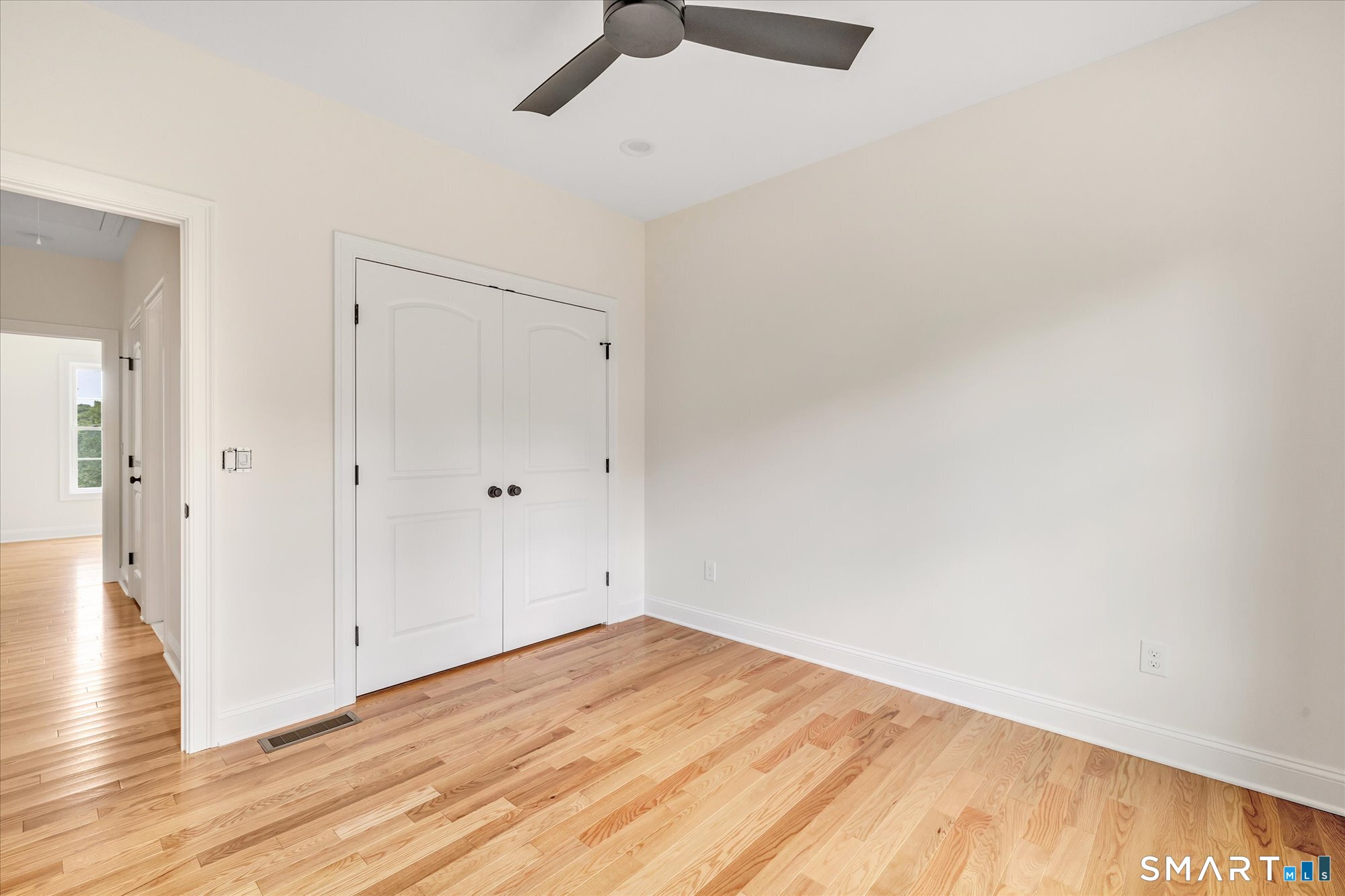 20 Hunting Ridge Road Property Photo 24
