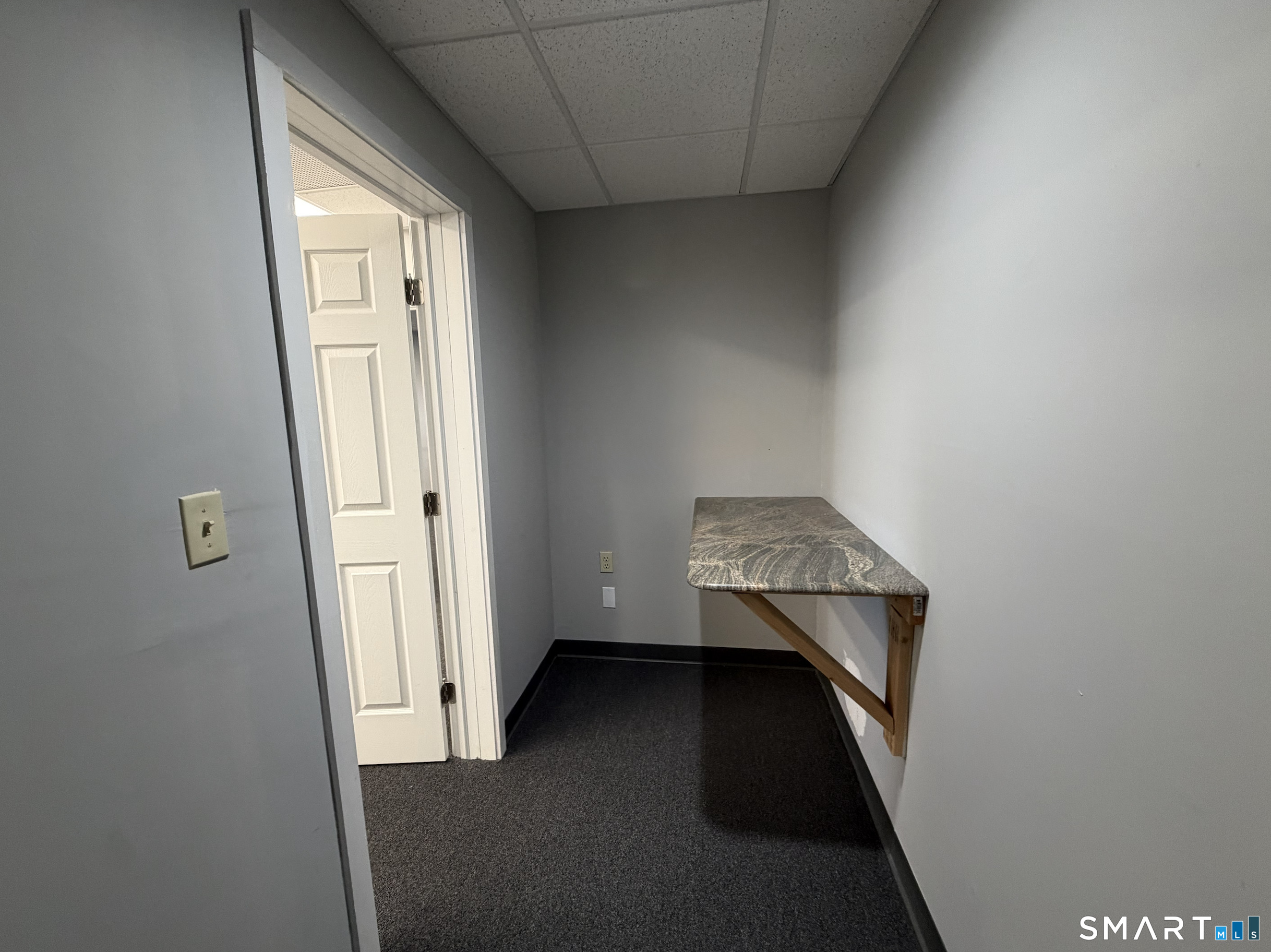 27 Meriden 1a Avenue Property Photo 12