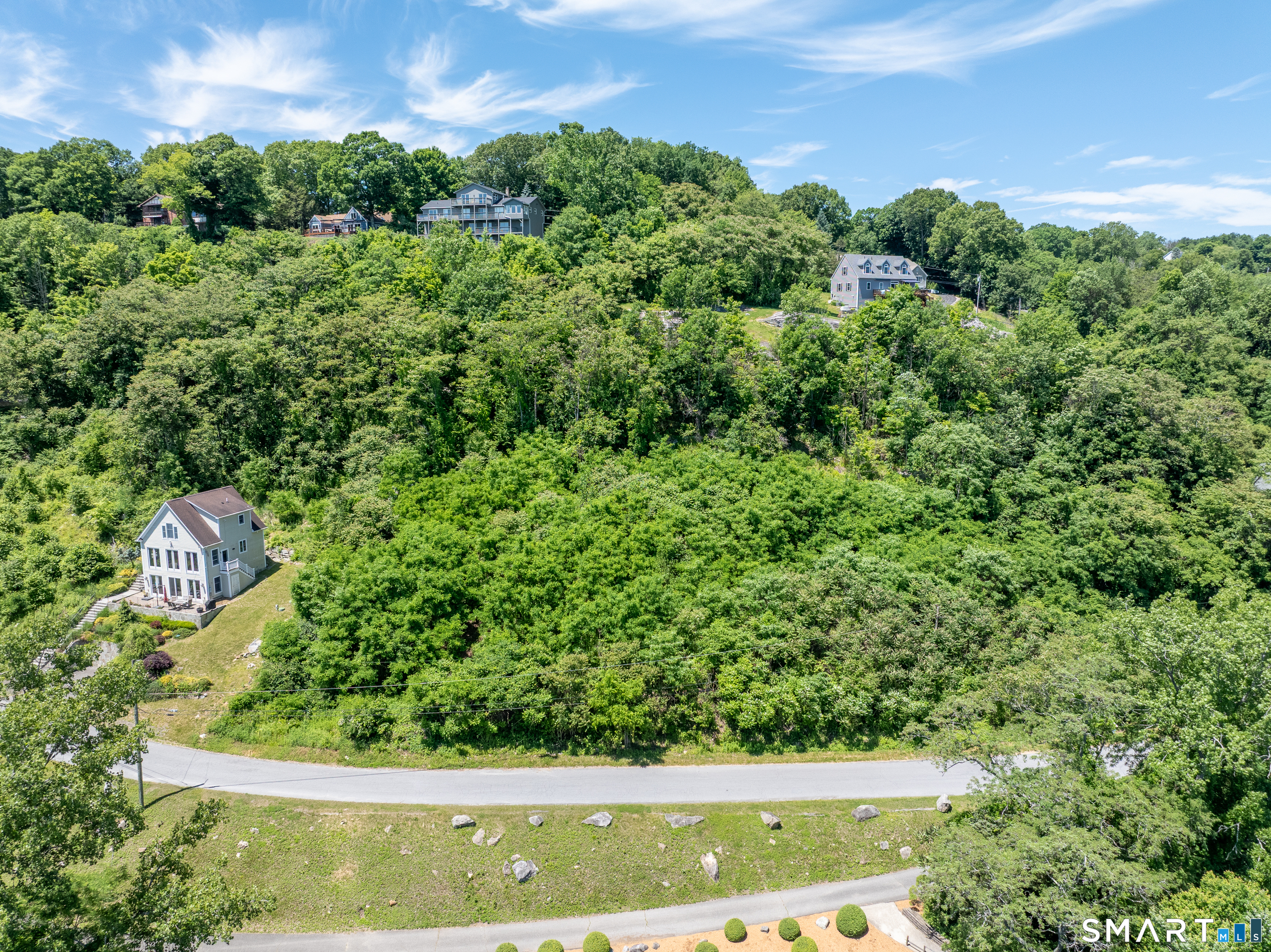 21 Candlewood Shore Property Photo 1