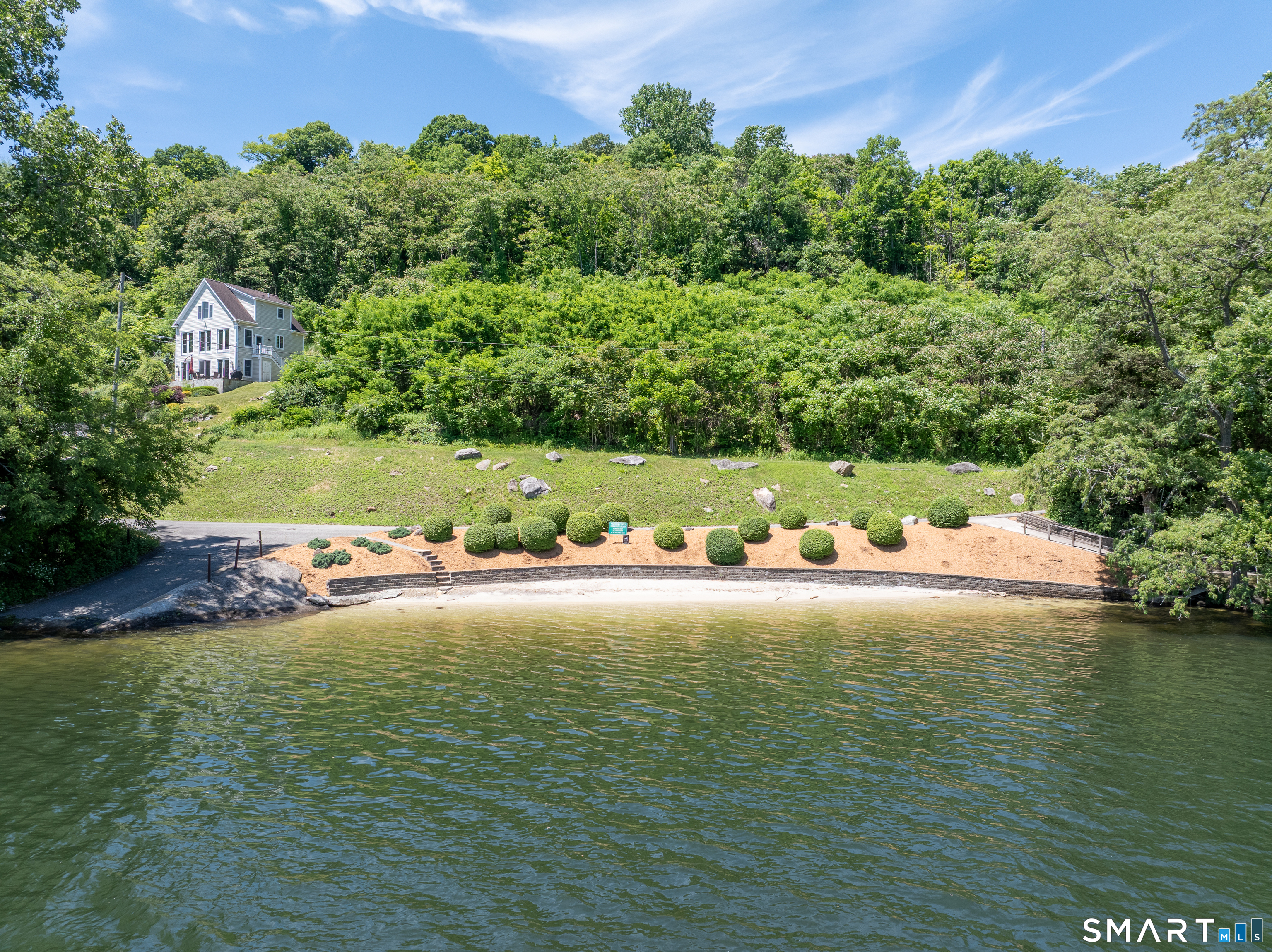 21 Candlewood Shore Property Photo 3