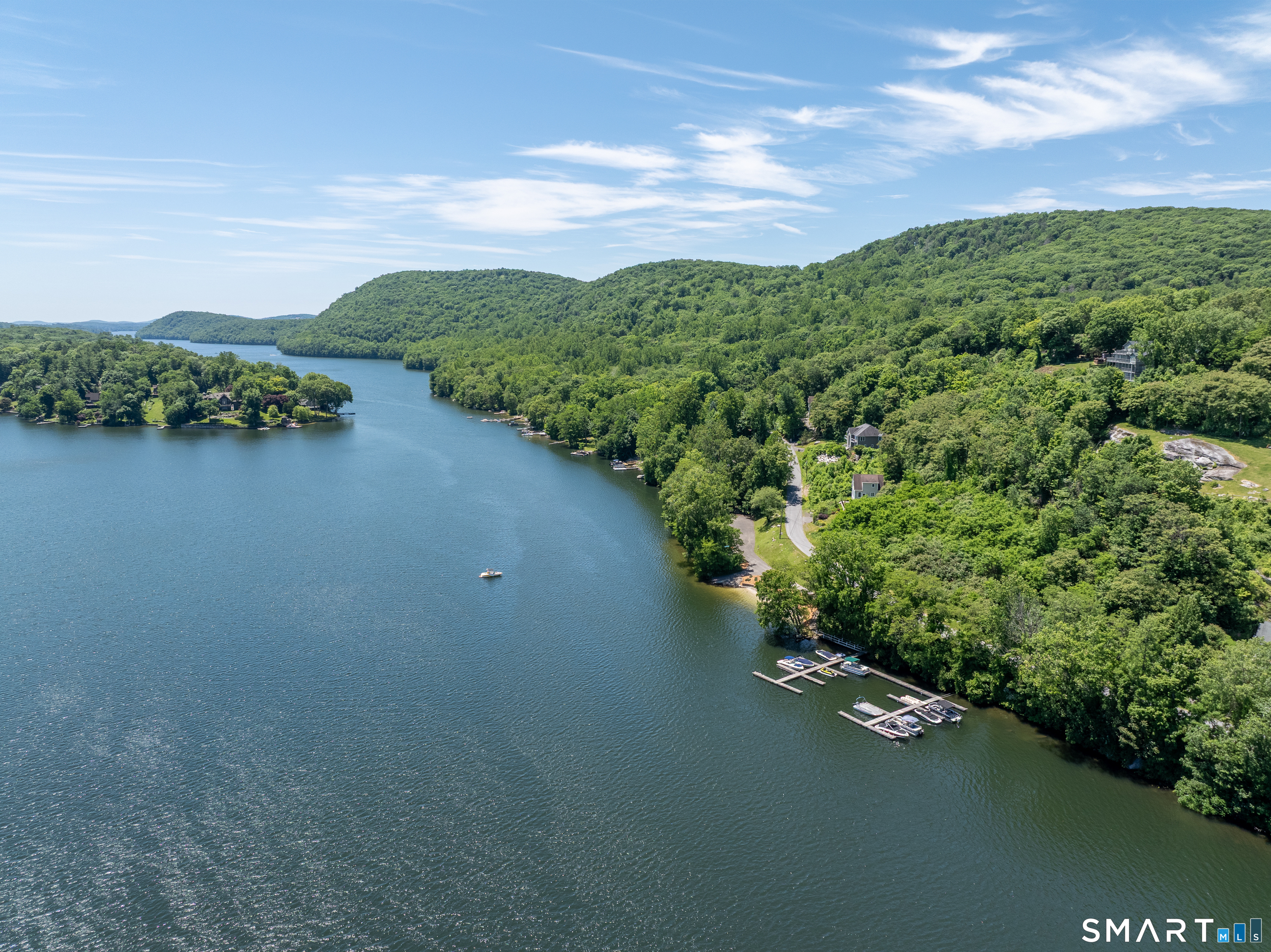 21 Candlewood Shore Property Photo 6