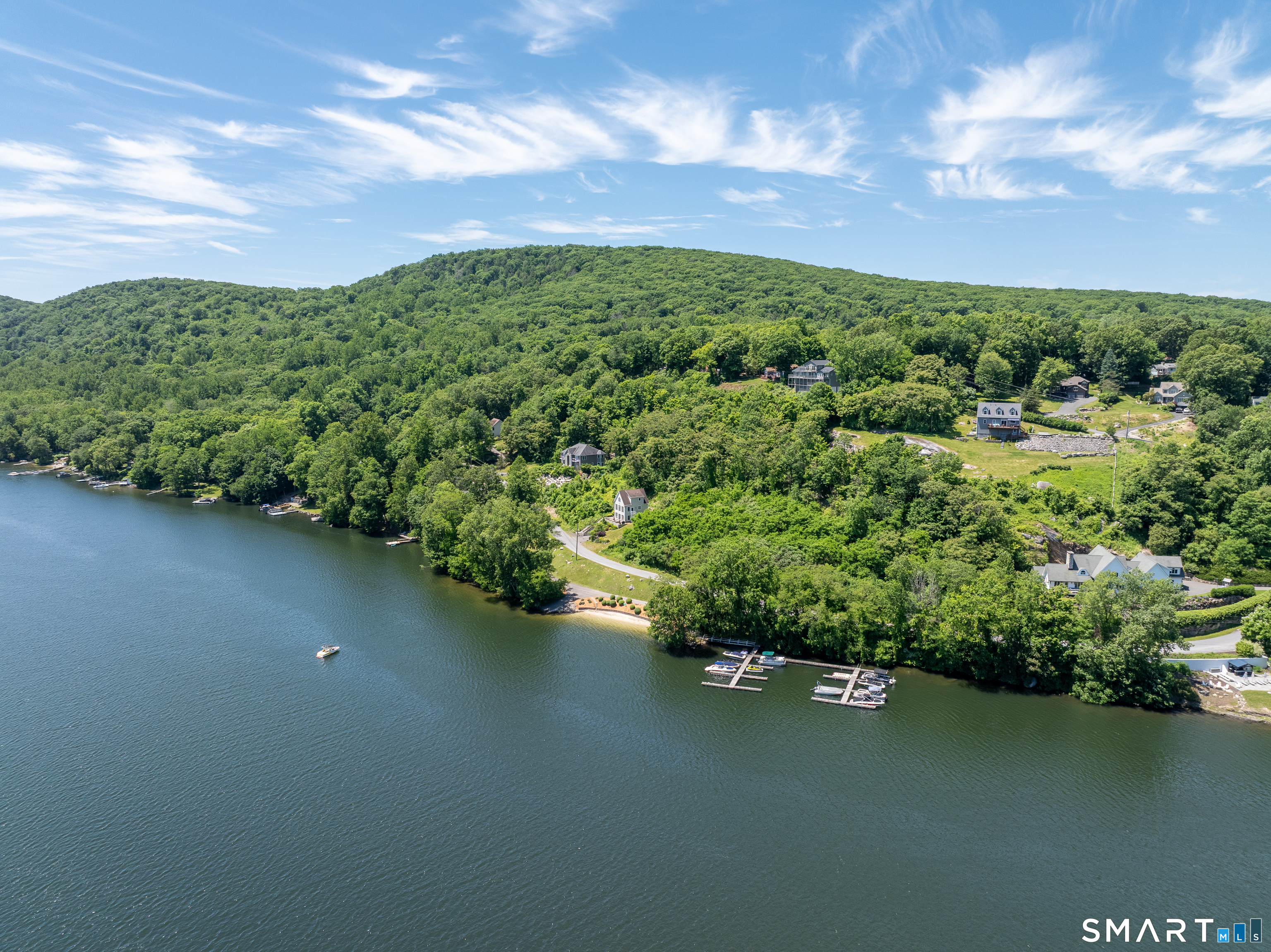 21 Candlewood Shore Property Photo 14