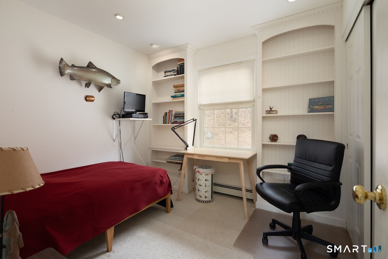 82 Valley Road Property Photo 23