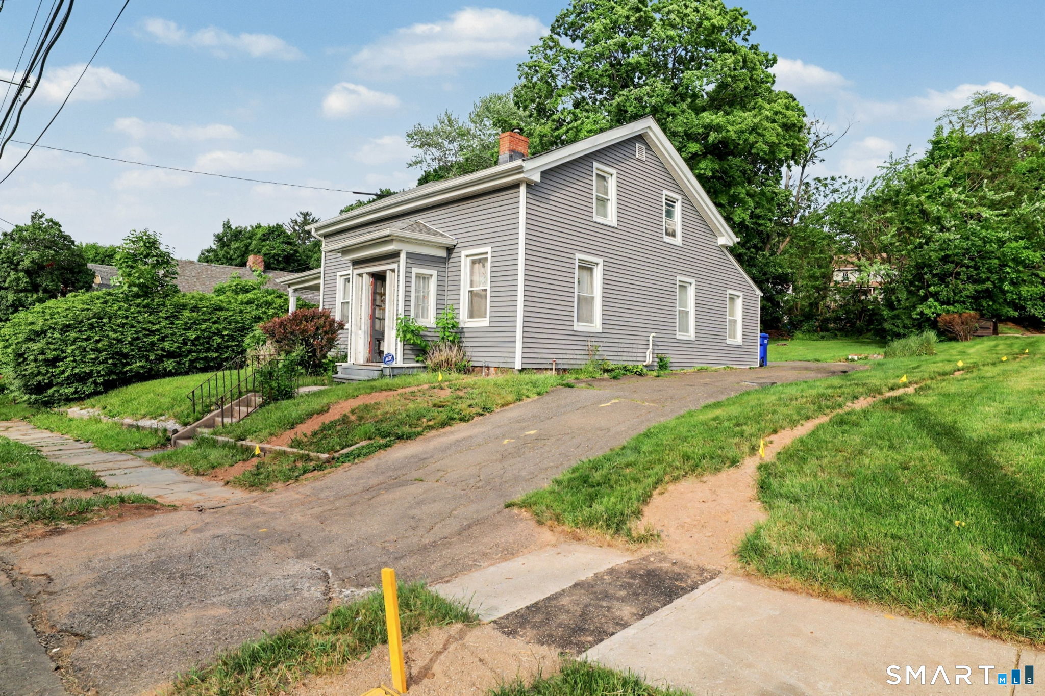 733 Broad Street Property Photo 4