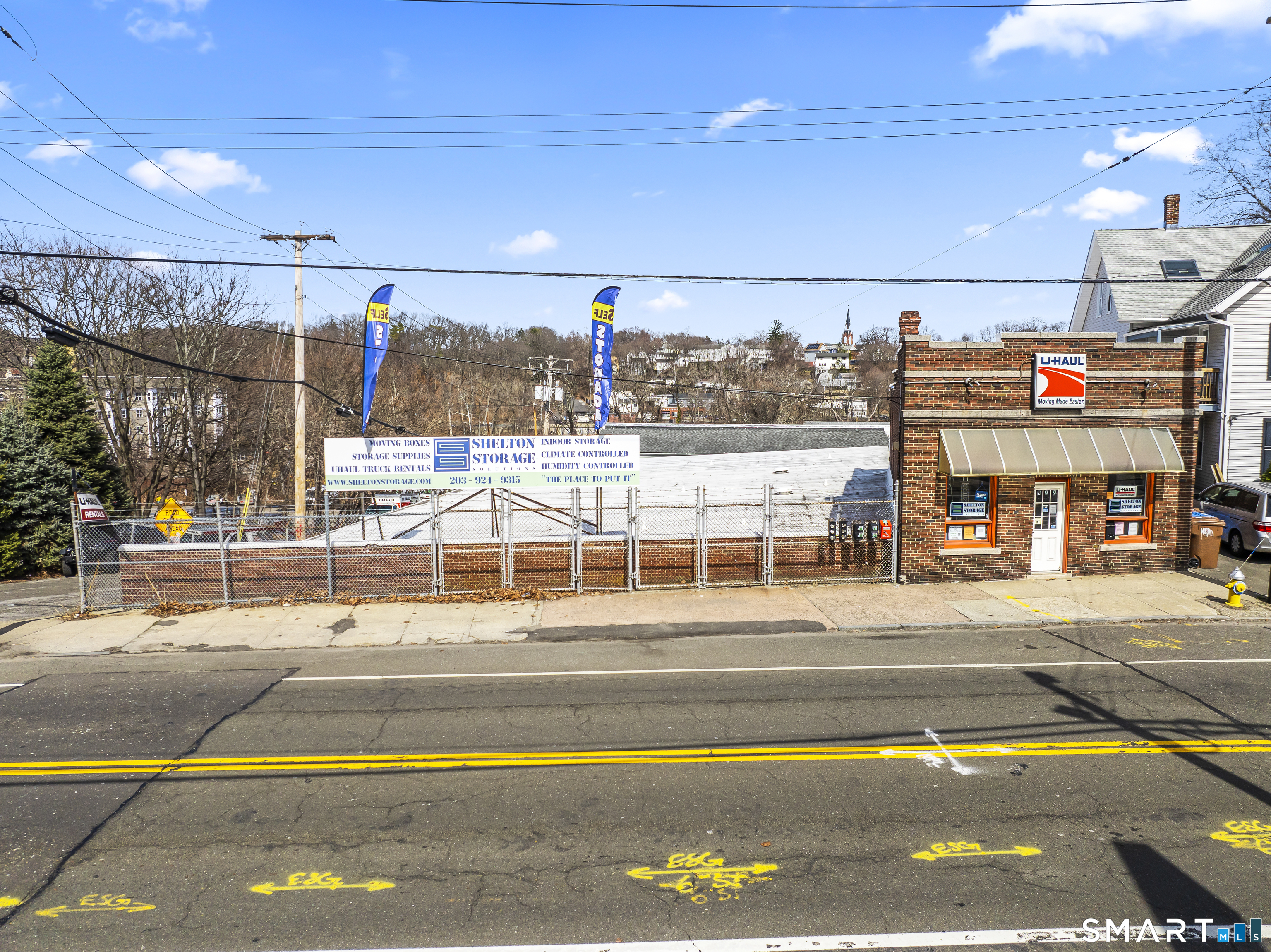 583 Howe Avenue Property Photo 1