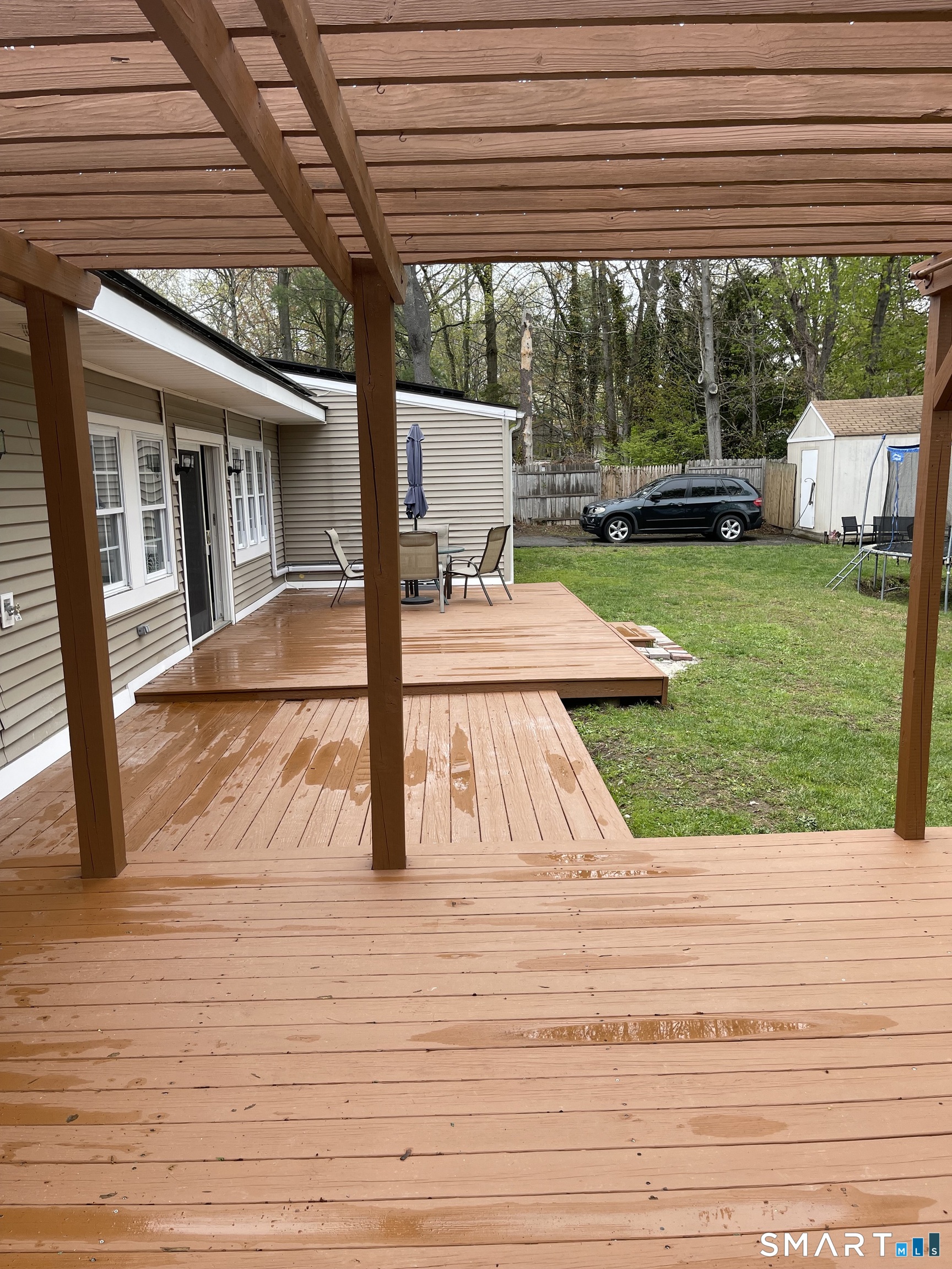 430 Albert Avenue Property Photo 10