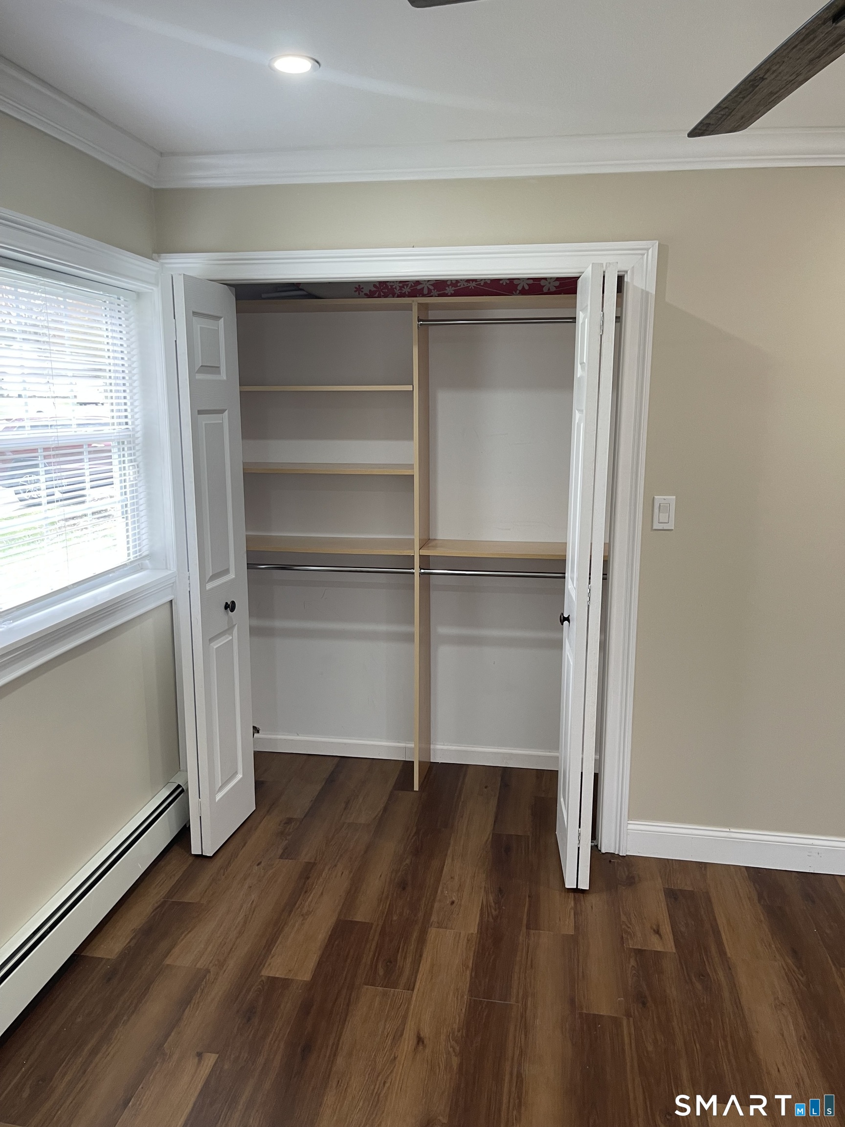 430 Albert Avenue Property Photo 29