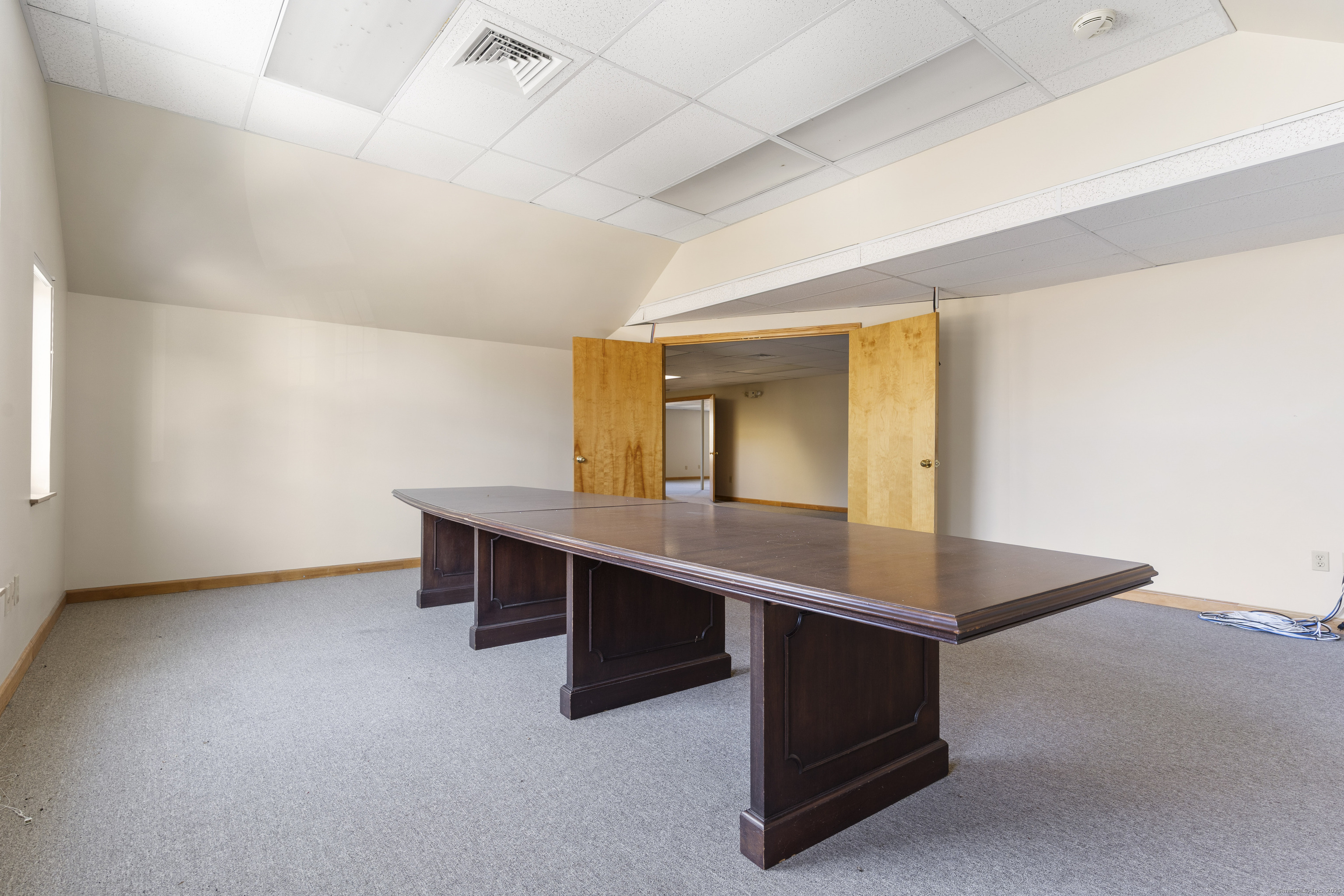 128 Litchfield Road Property Photo 8