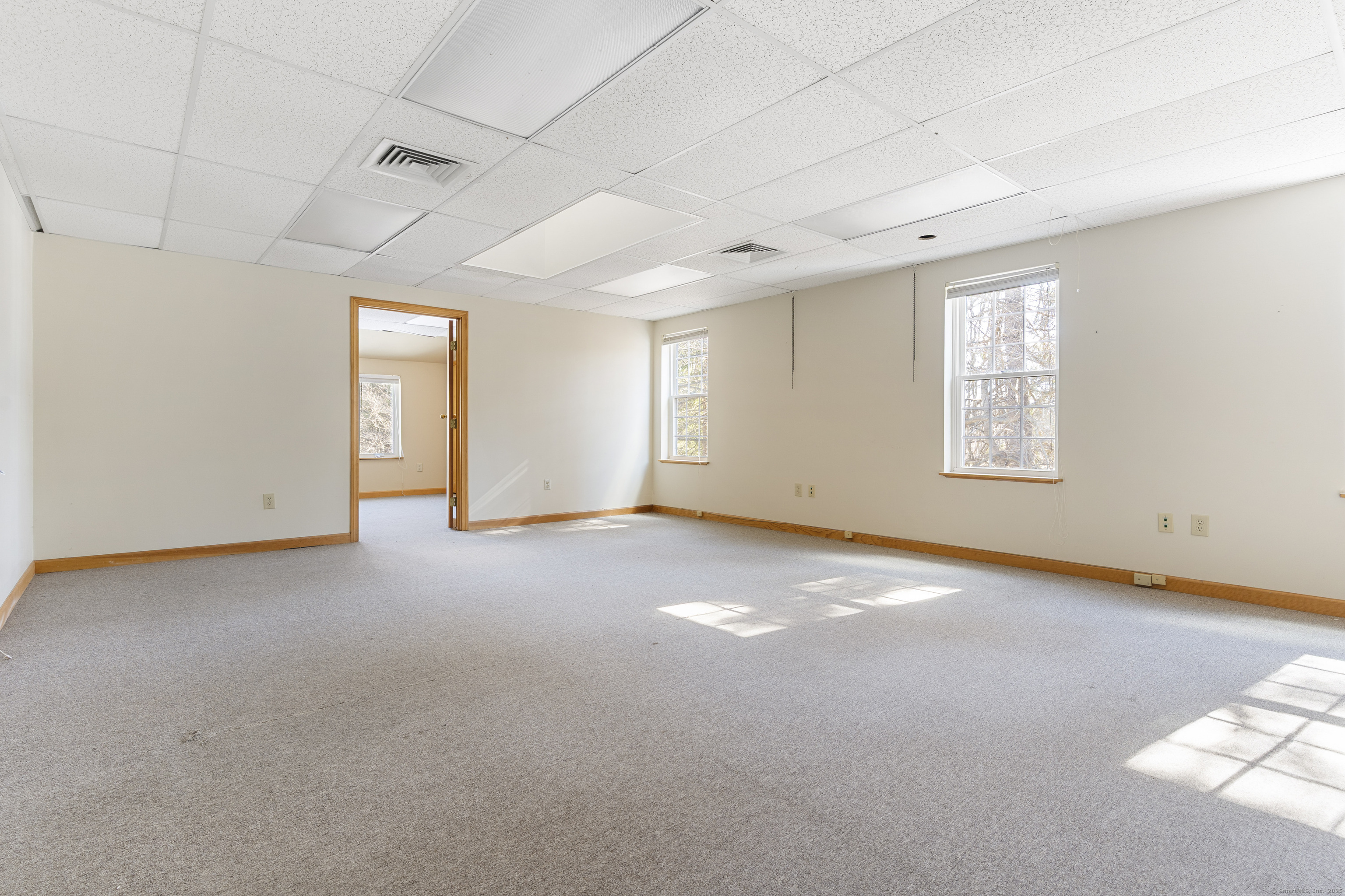 128 Litchfield Road Property Photo 11