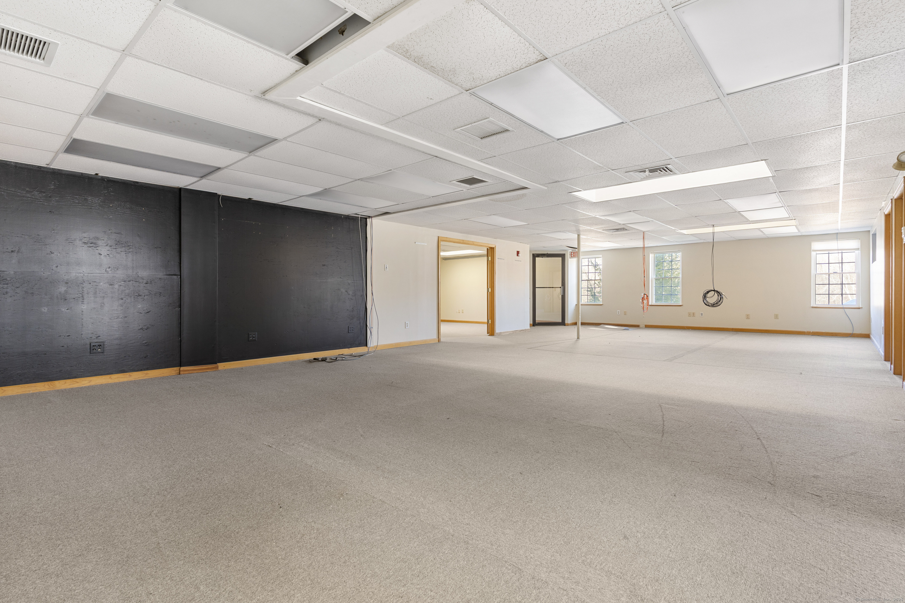 128 Litchfield Road Property Photo 15