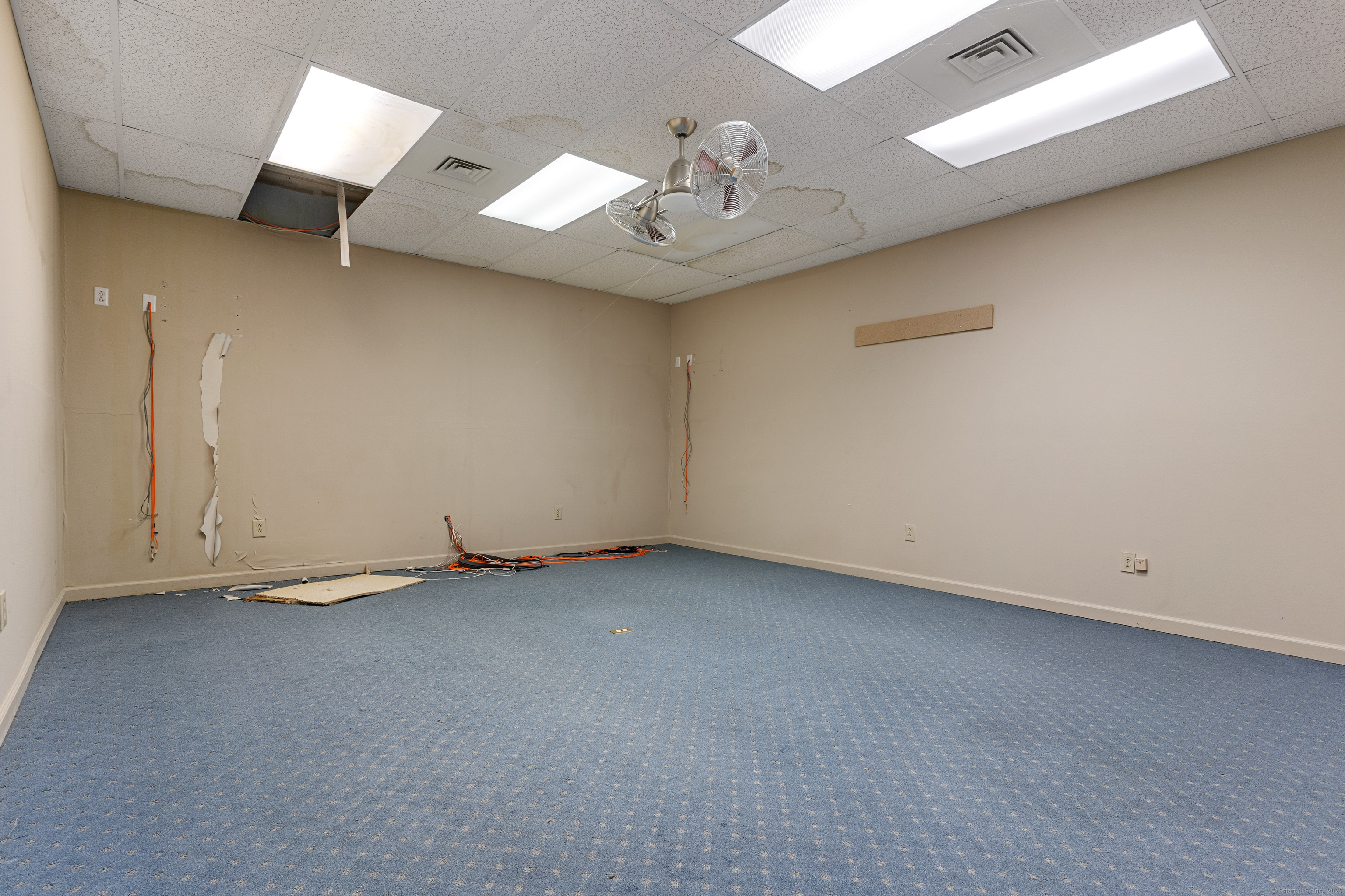 128 Litchfield Road Property Photo 23