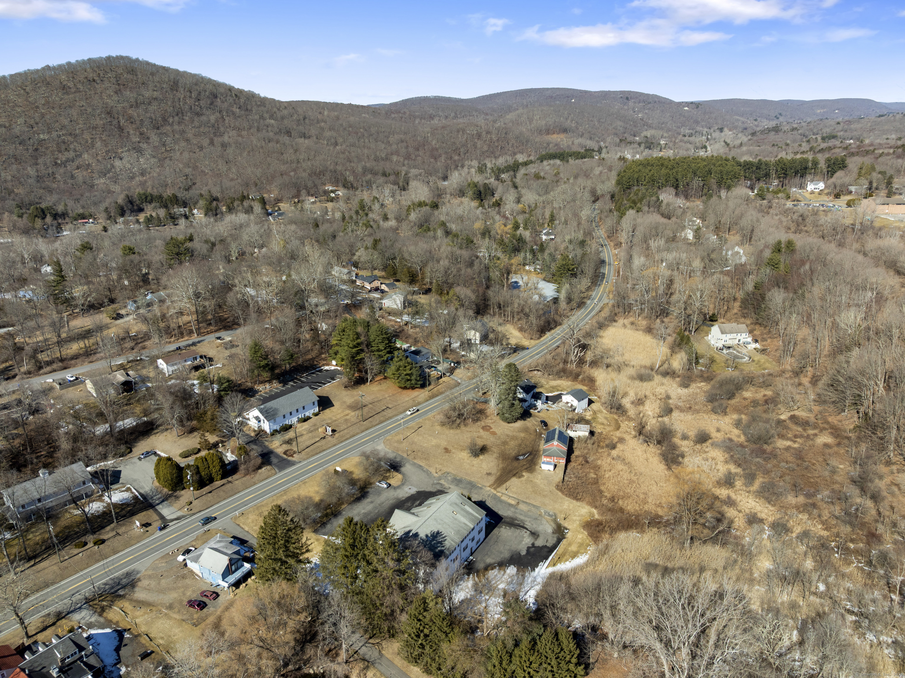 128 Litchfield Road Property Photo 36