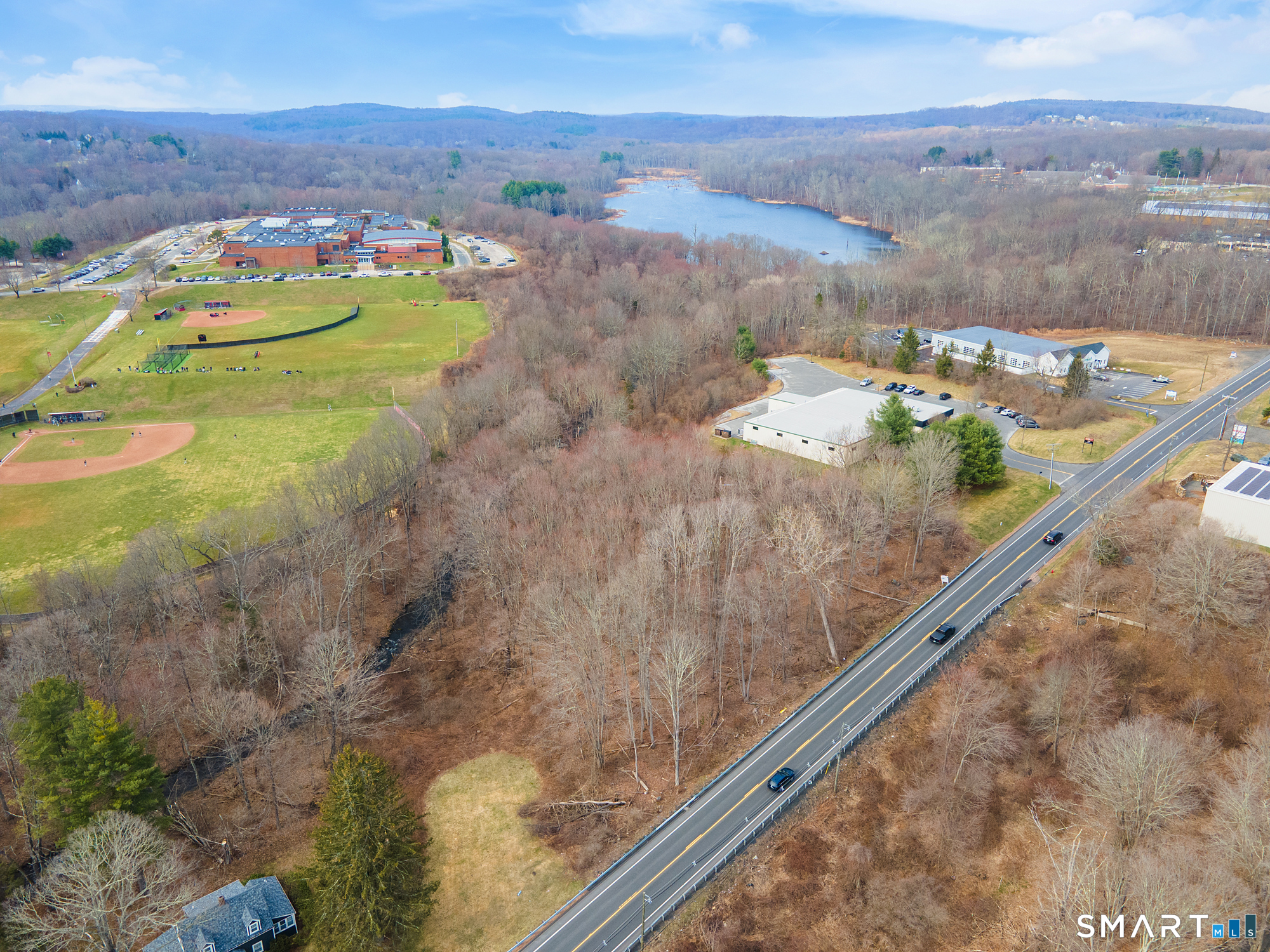 1140 Southford Road Property Photo 4