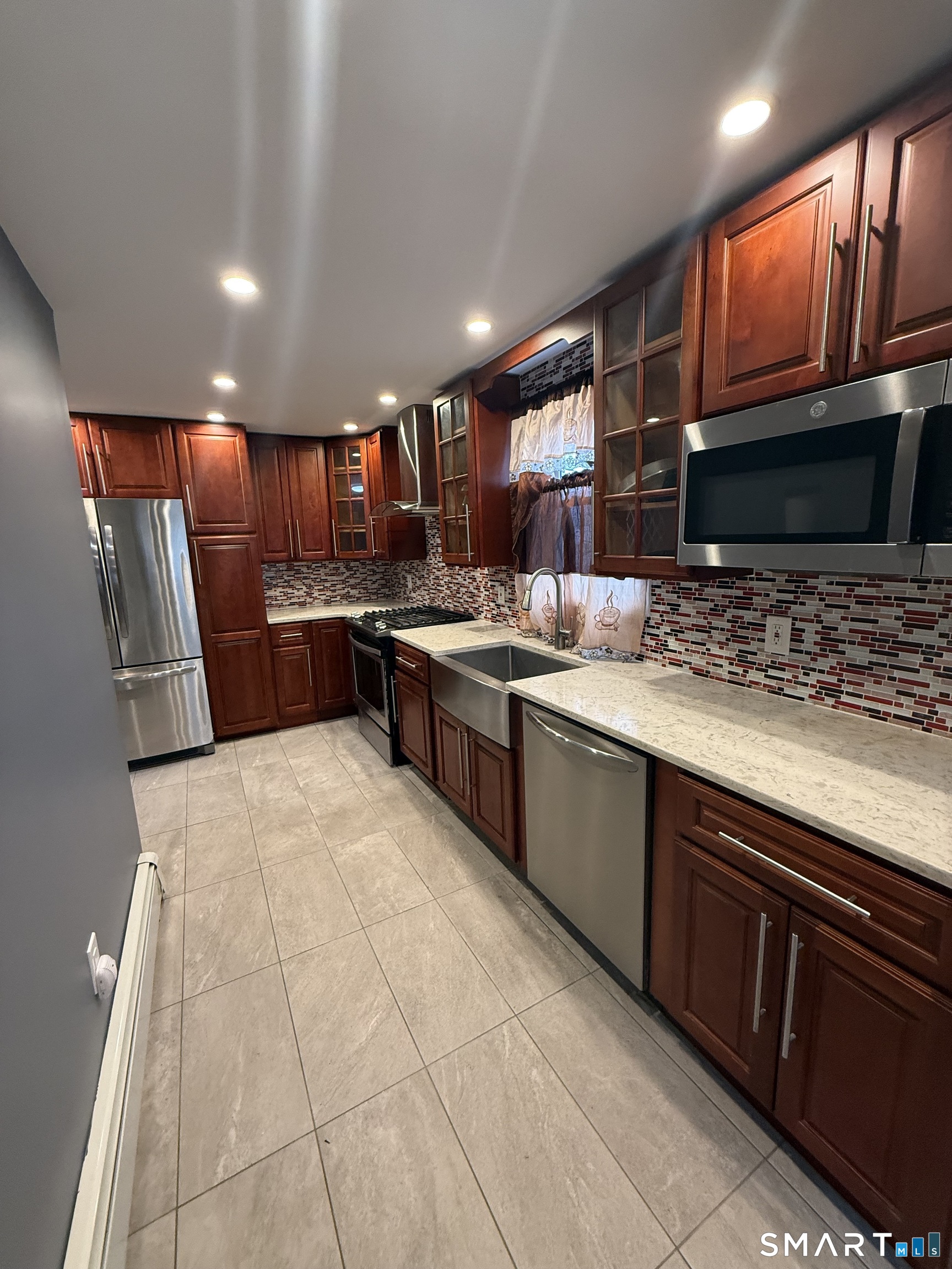 24162463 Property Photo 2