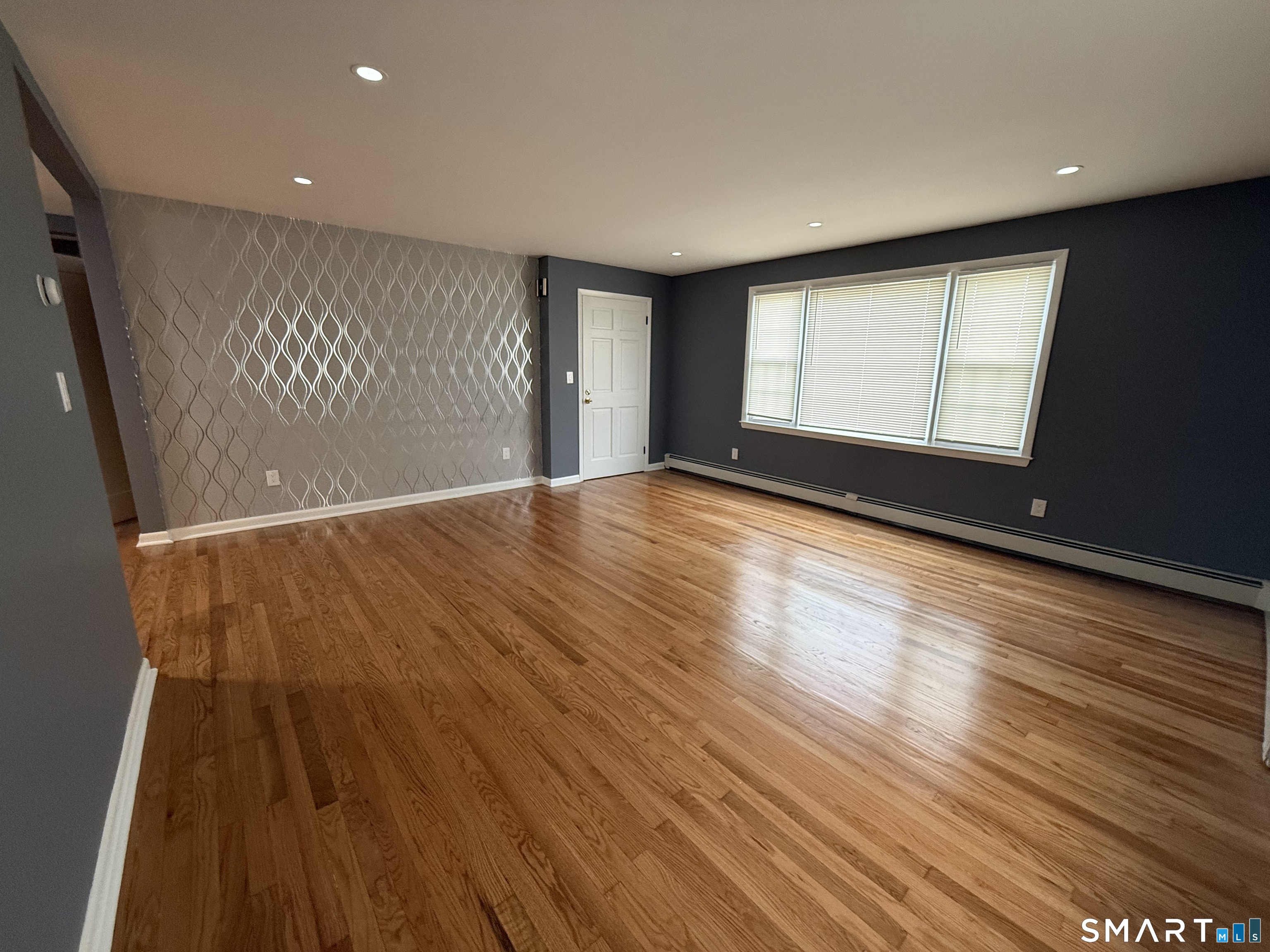 24162463 Property Photo 12