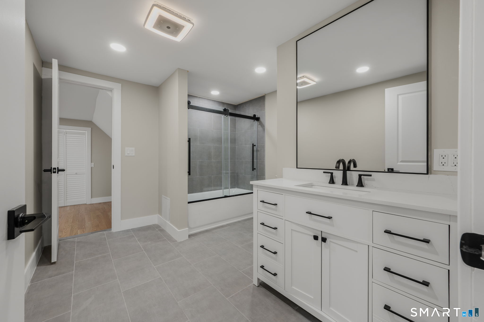 45 Clark Road Property Photo 28