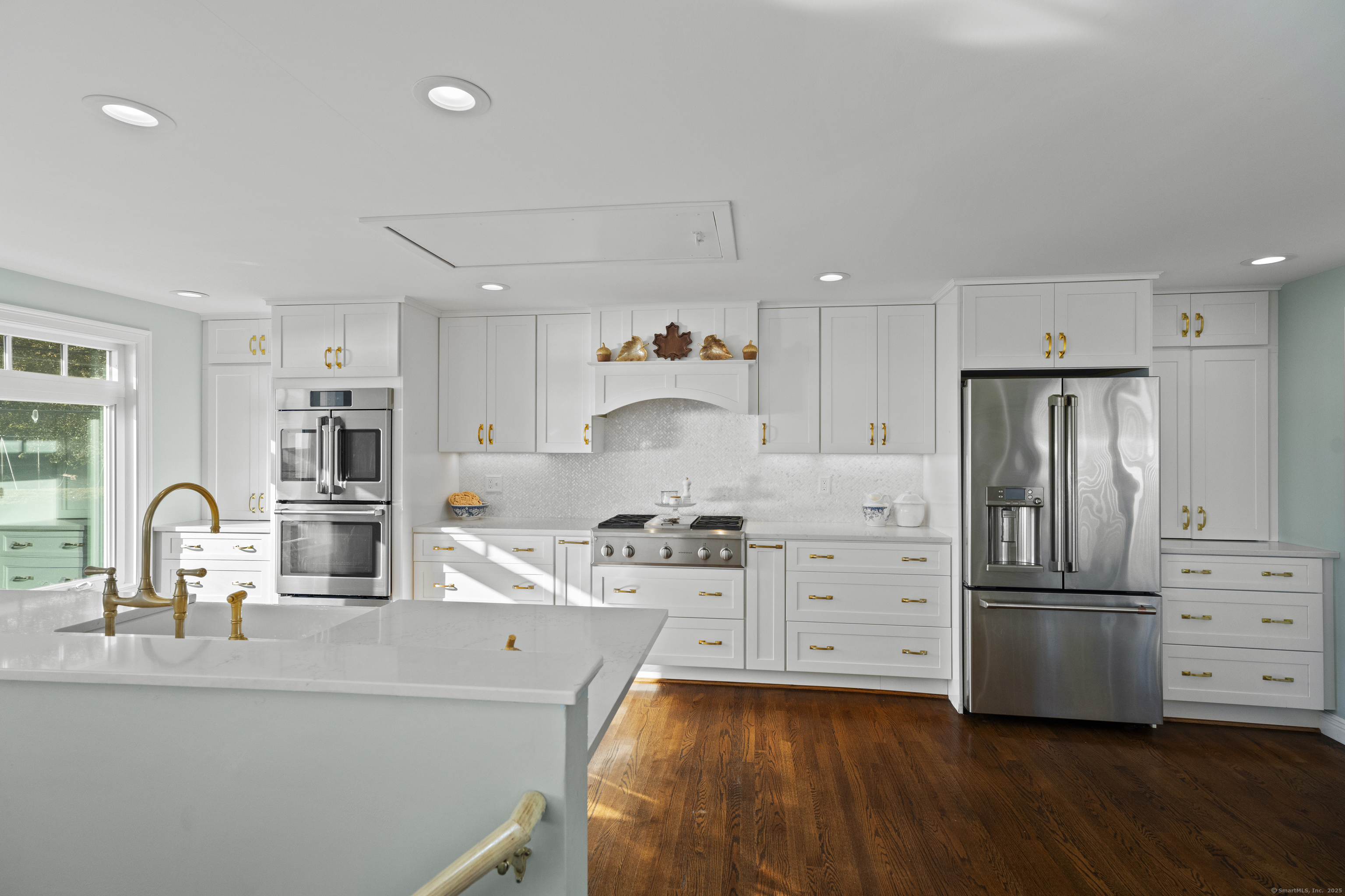 21 Harbor Street Property Photo 15