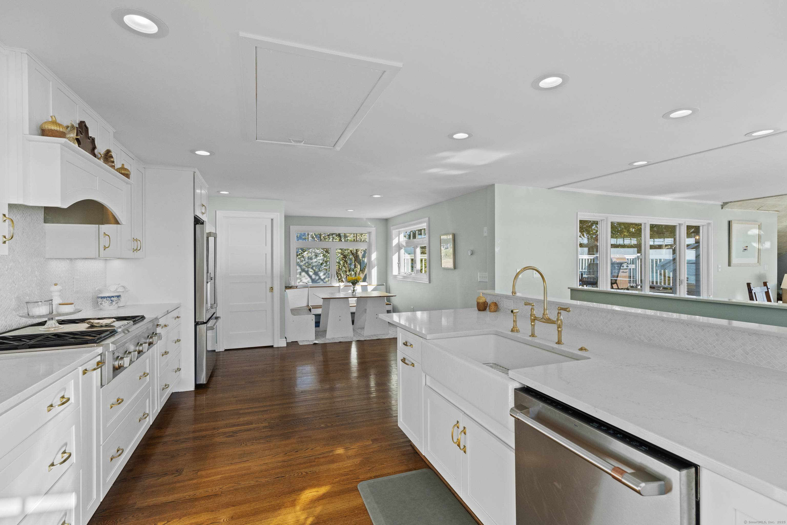 21 Harbor Street Property Photo 18