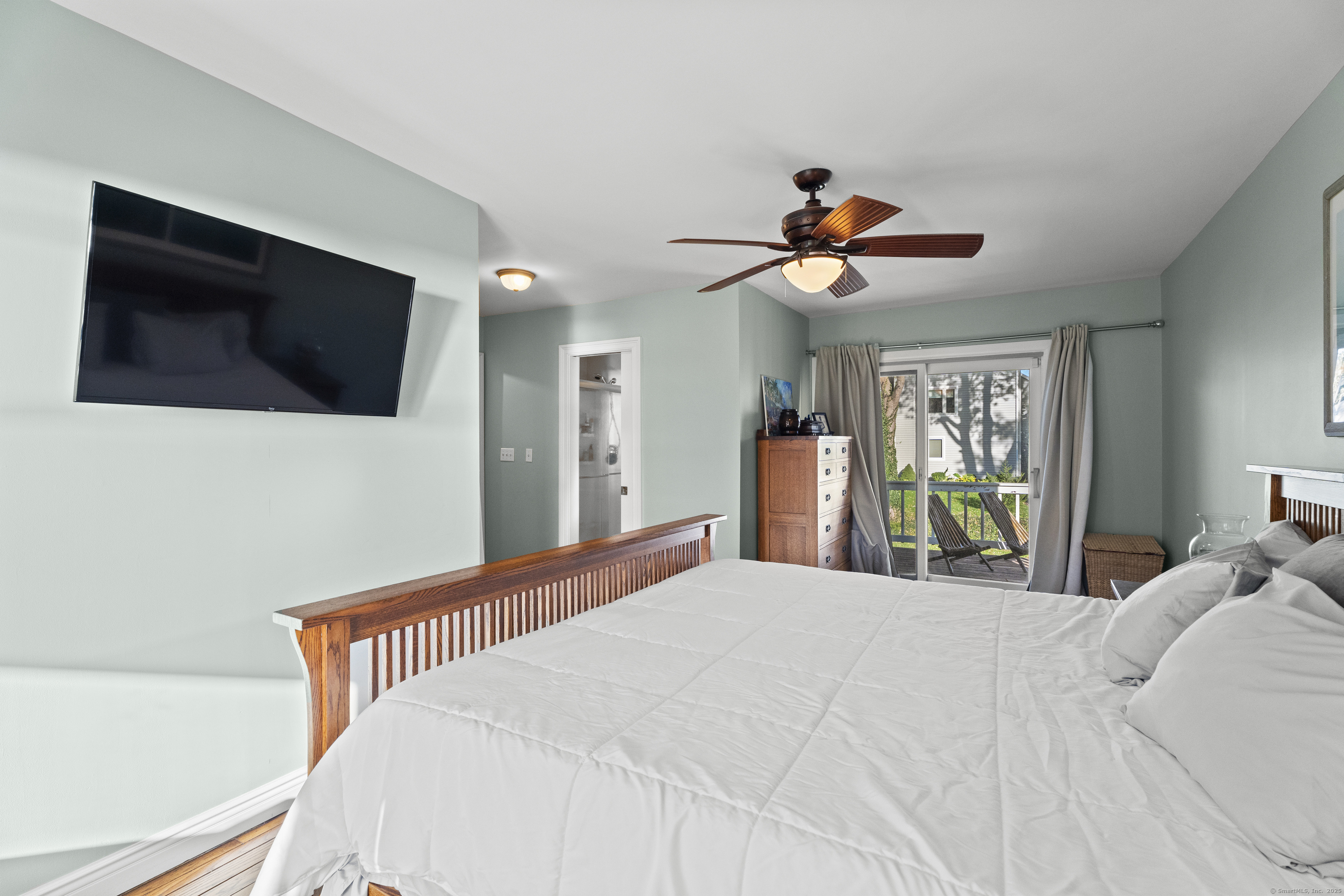 21 Harbor Street Property Photo 22