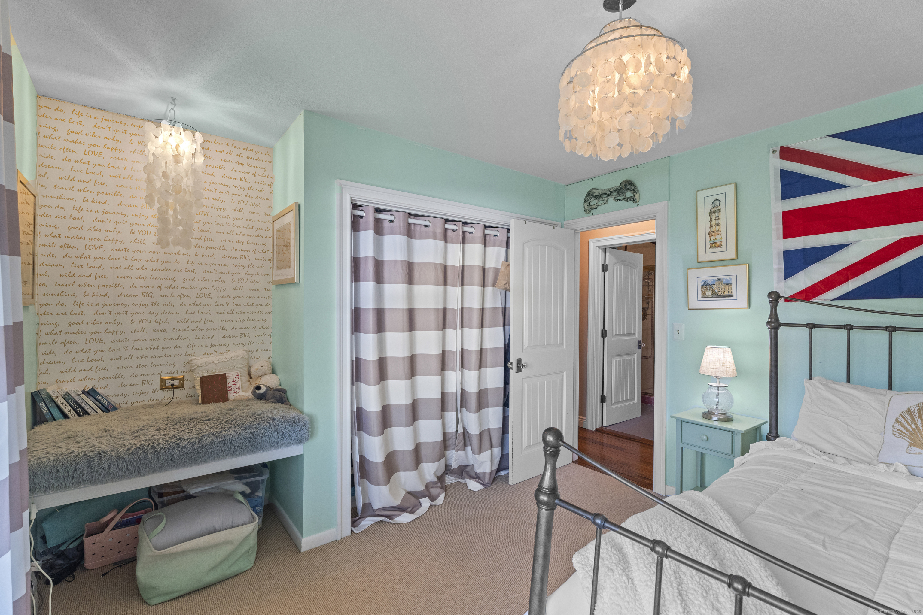 21 Harbor Street Property Photo 26