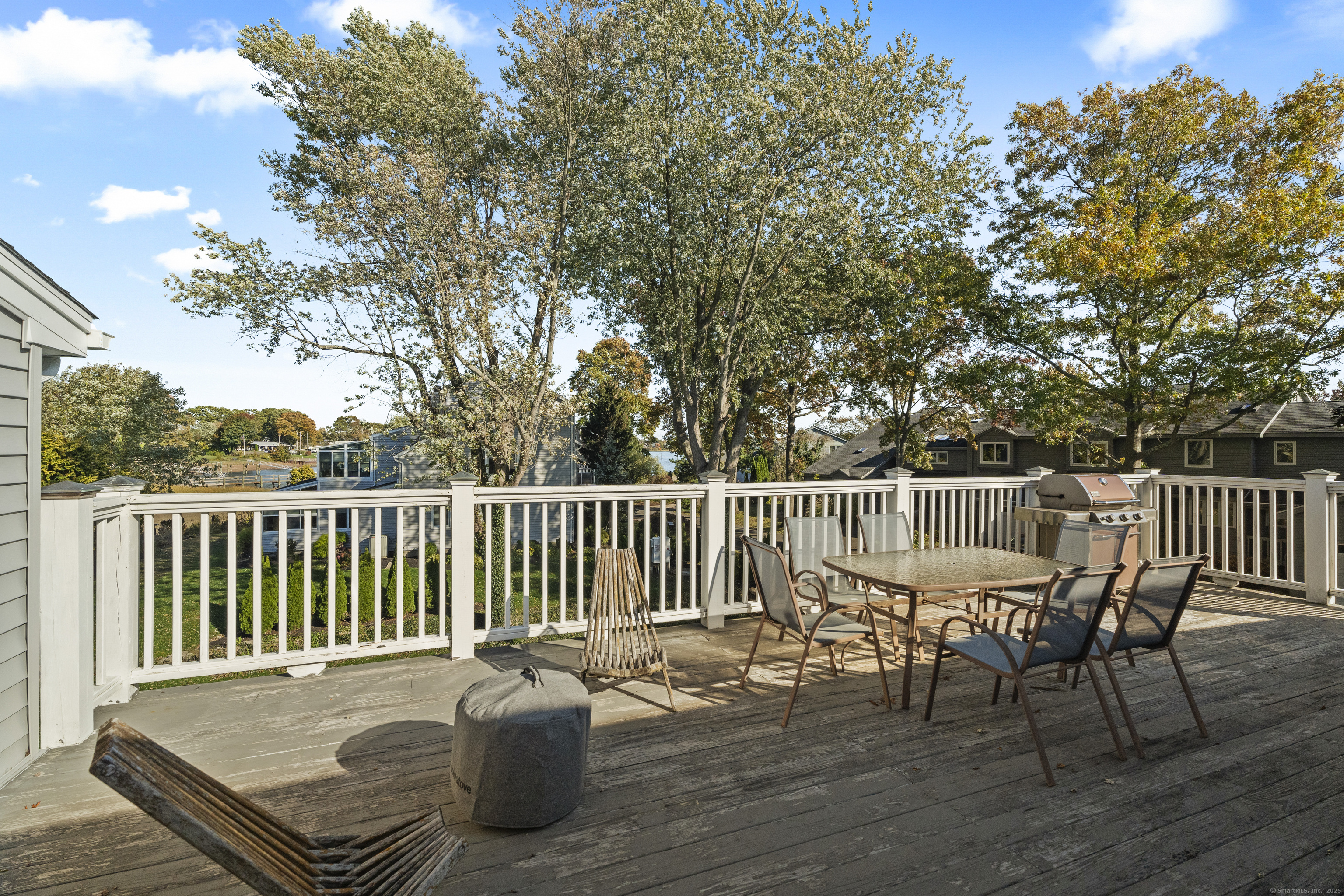 21 Harbor Street Property Photo 32