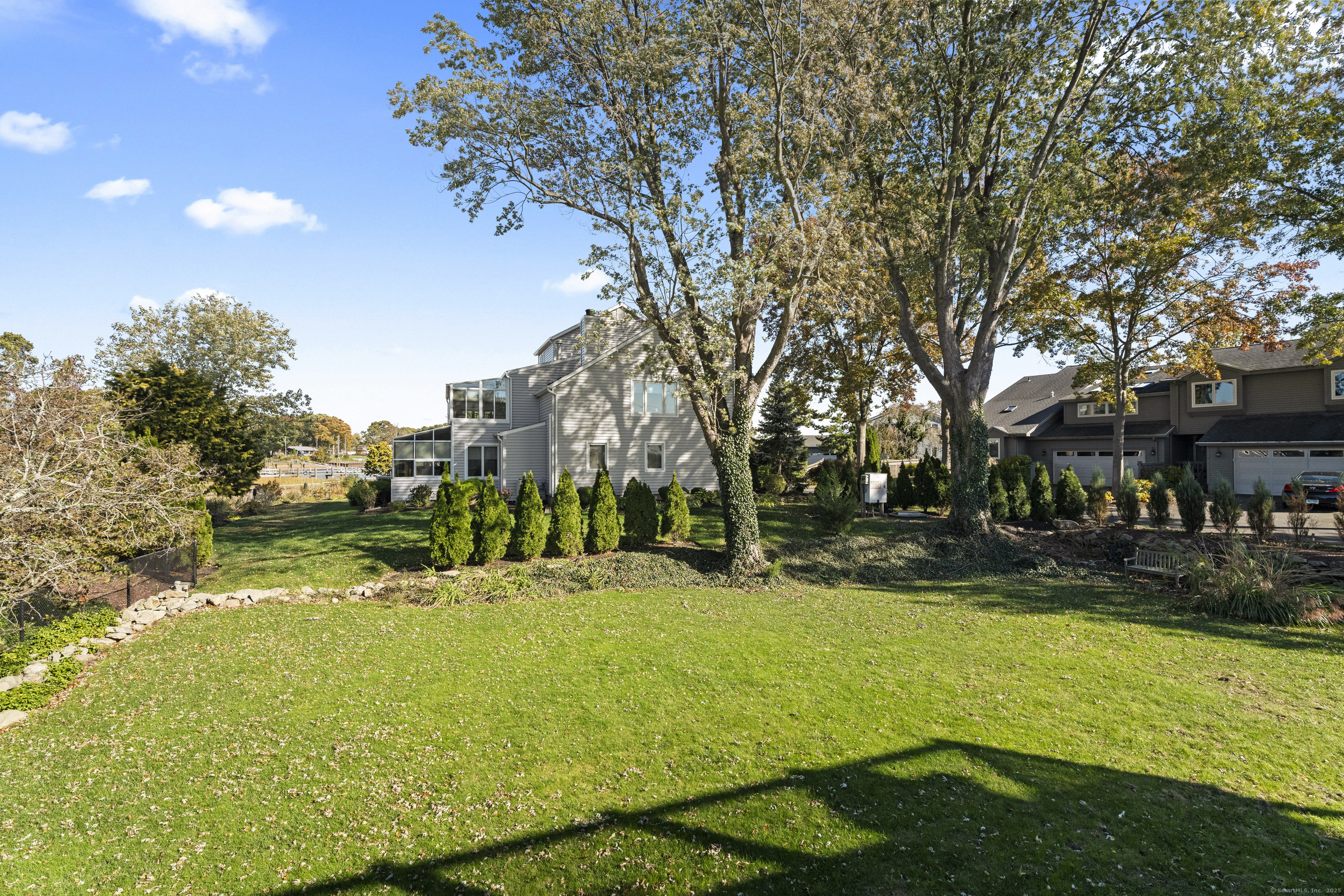 21 Harbor Street Property Photo 35