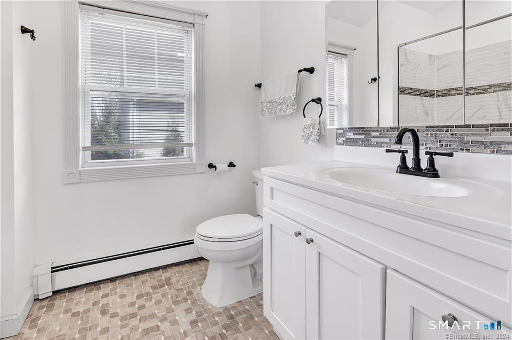 12 Sunset Avenue Property Photo 22