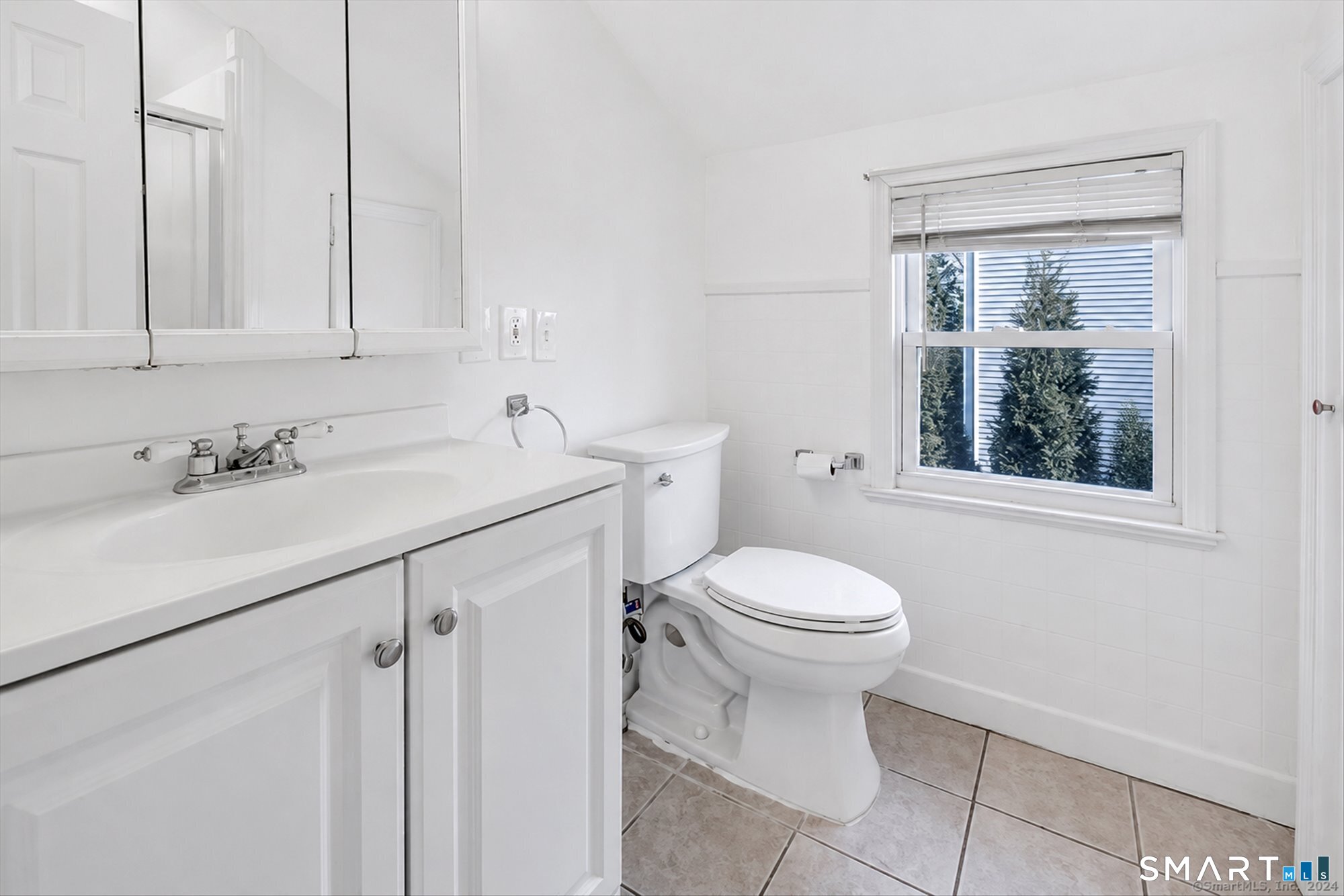 12 Sunset Avenue Property Photo 27