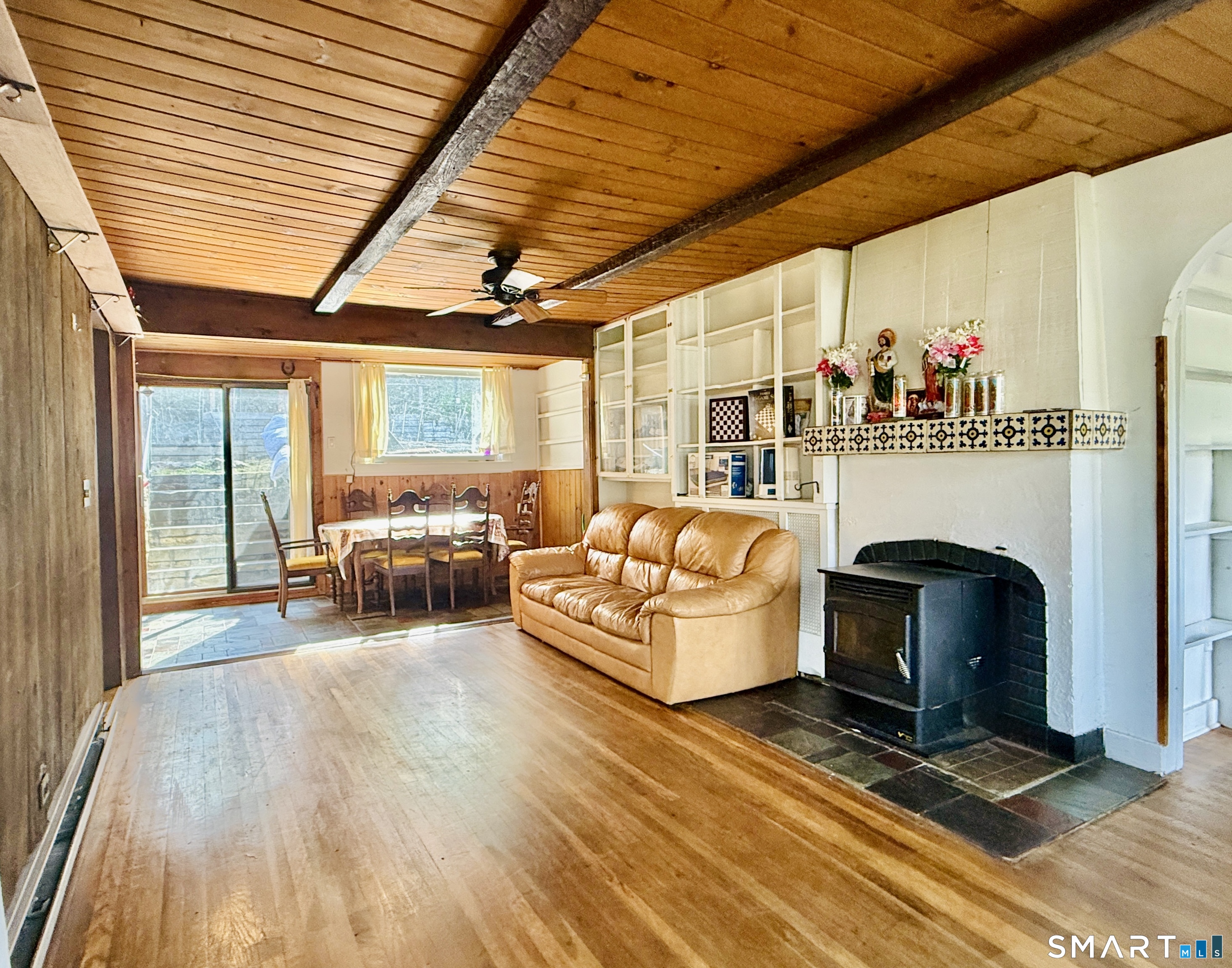 37 Brooklawn Avenue Property Photo 3