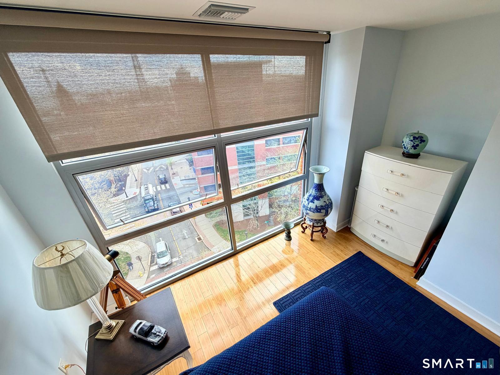 33 Water North 604 Street Property Photo 6