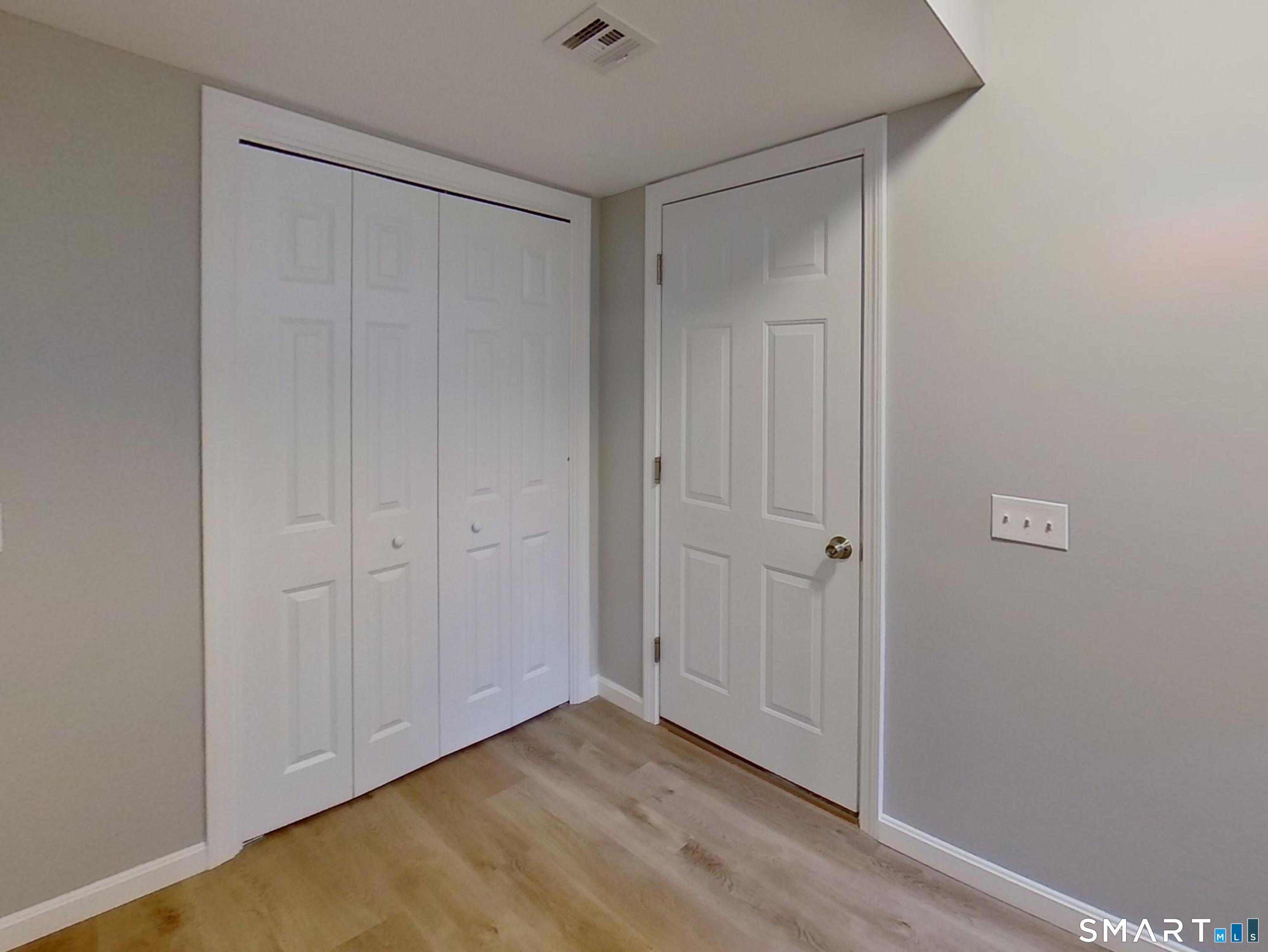 16 South Street Property Photo 10