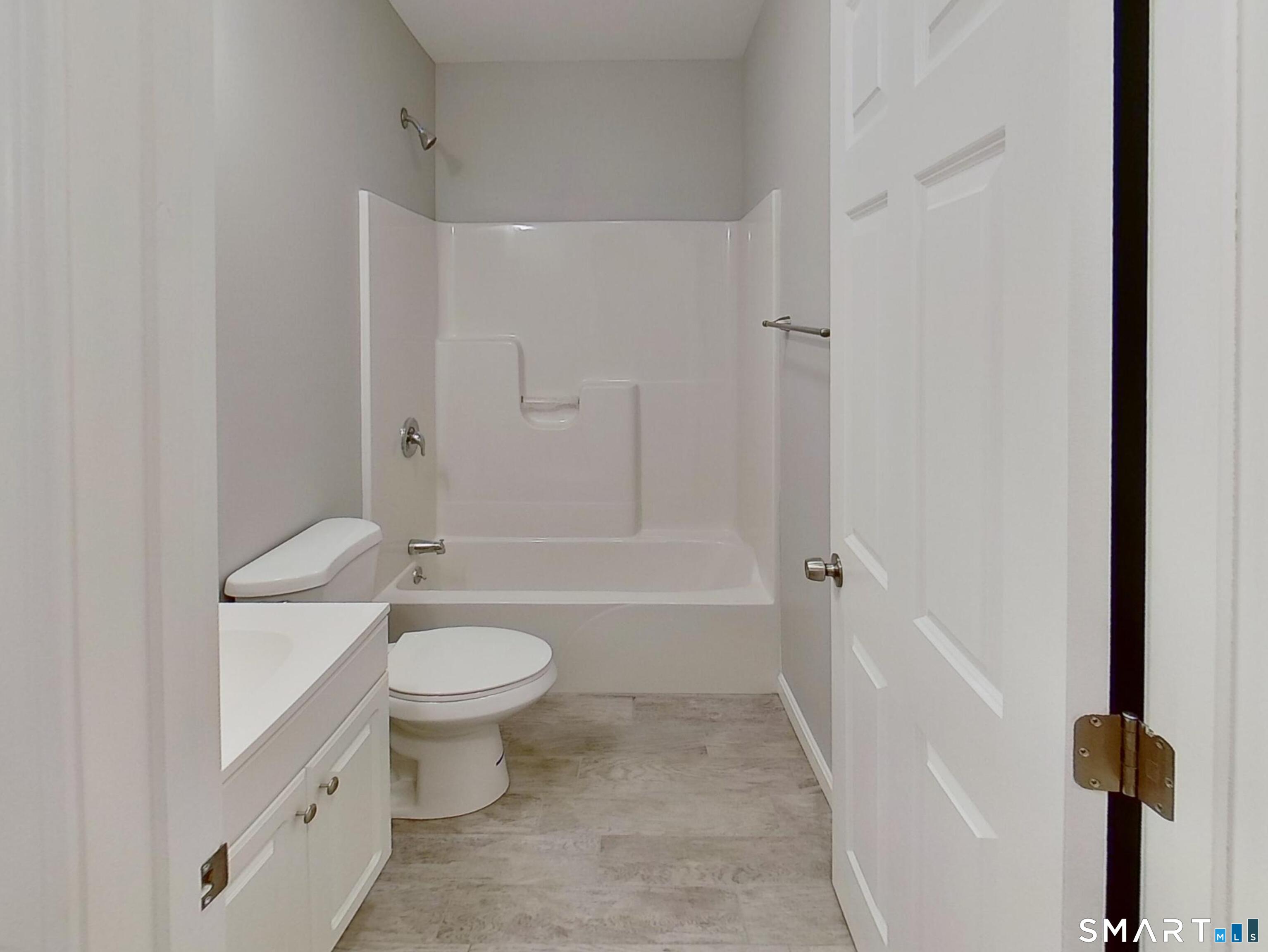 16 South Street Property Photo 12