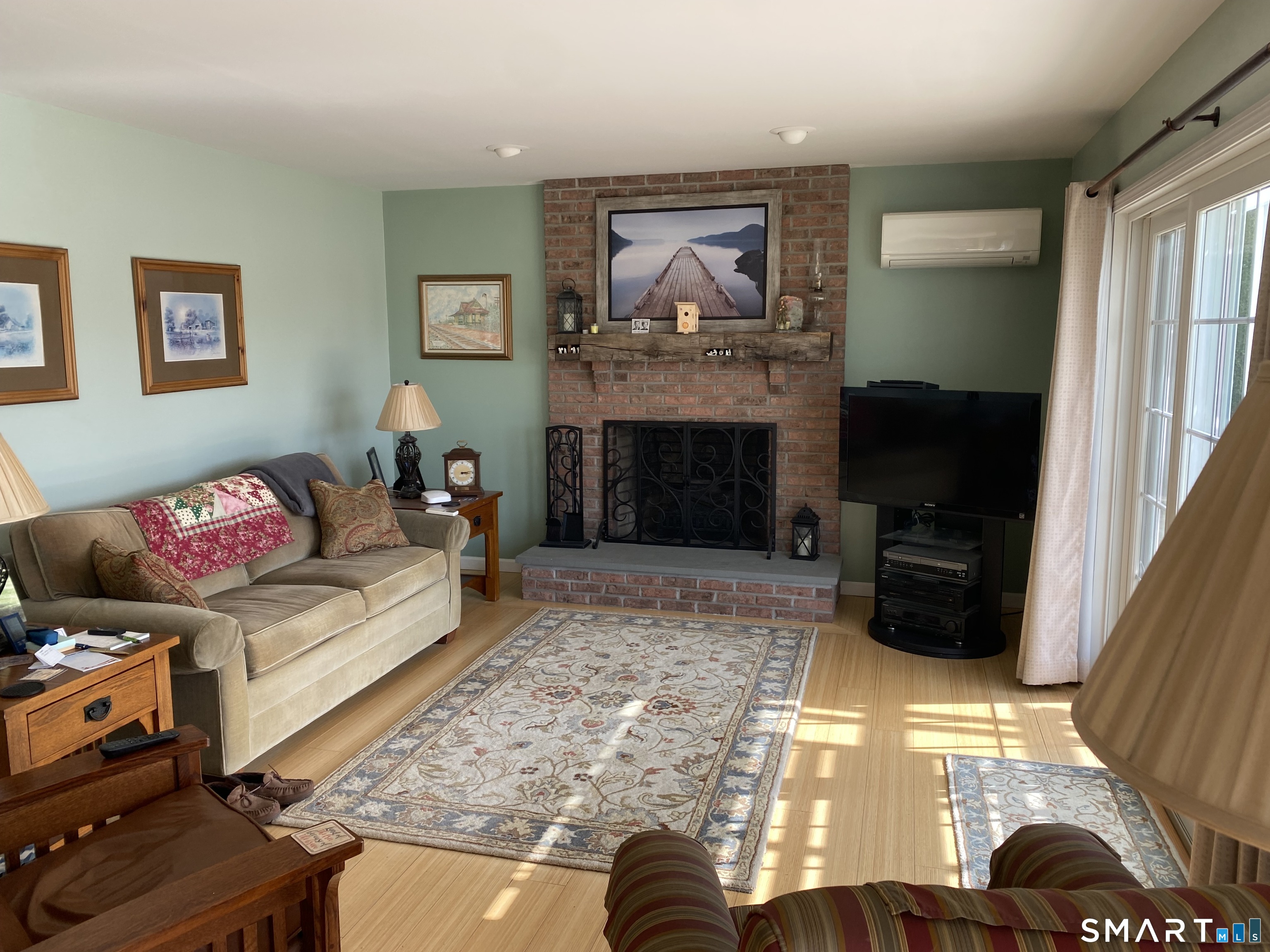 230 Beach Street Property Photo 8